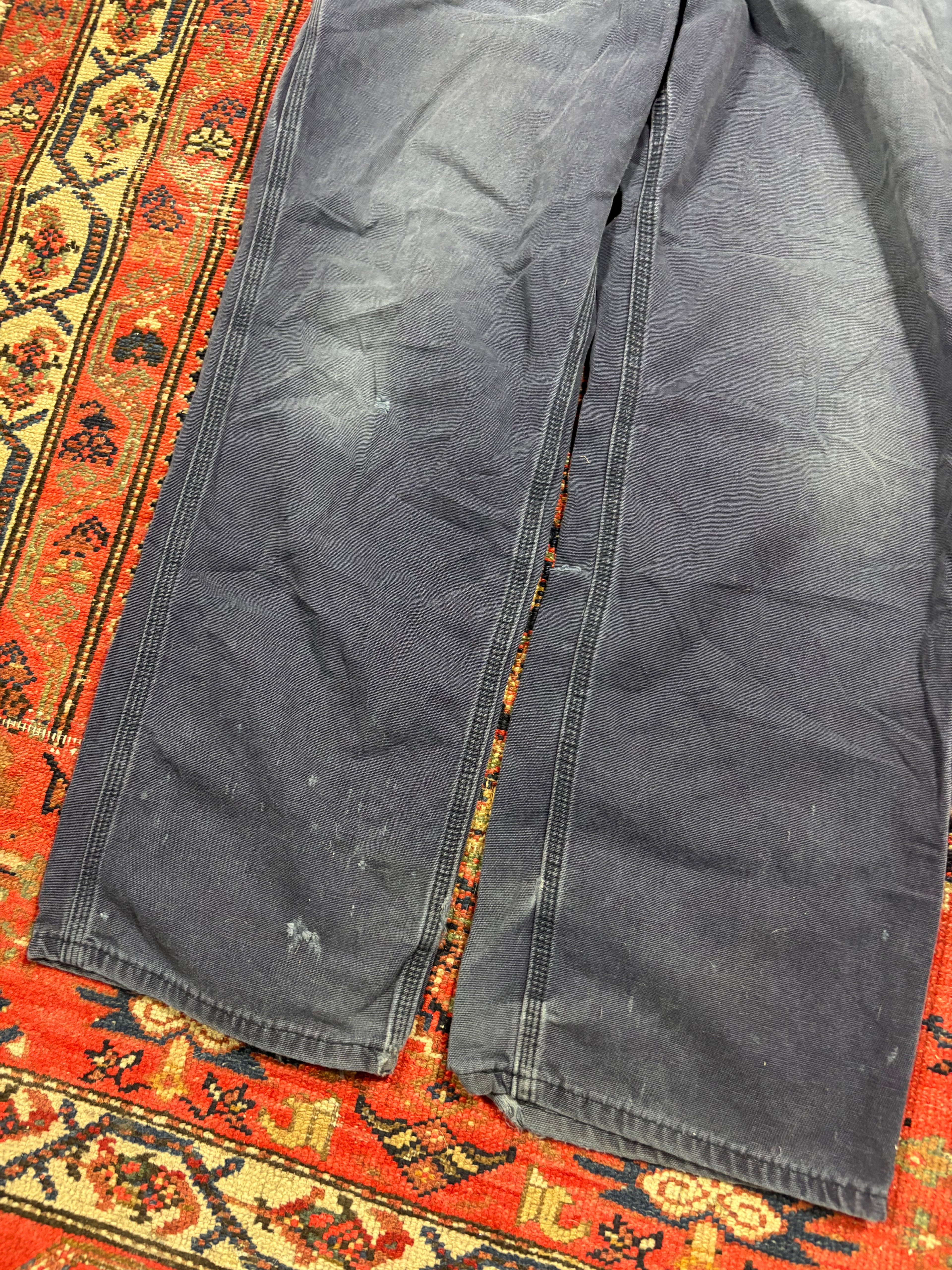 VINTAGE DARK NAVY CARHARTT CARPENTER PANTS W/34