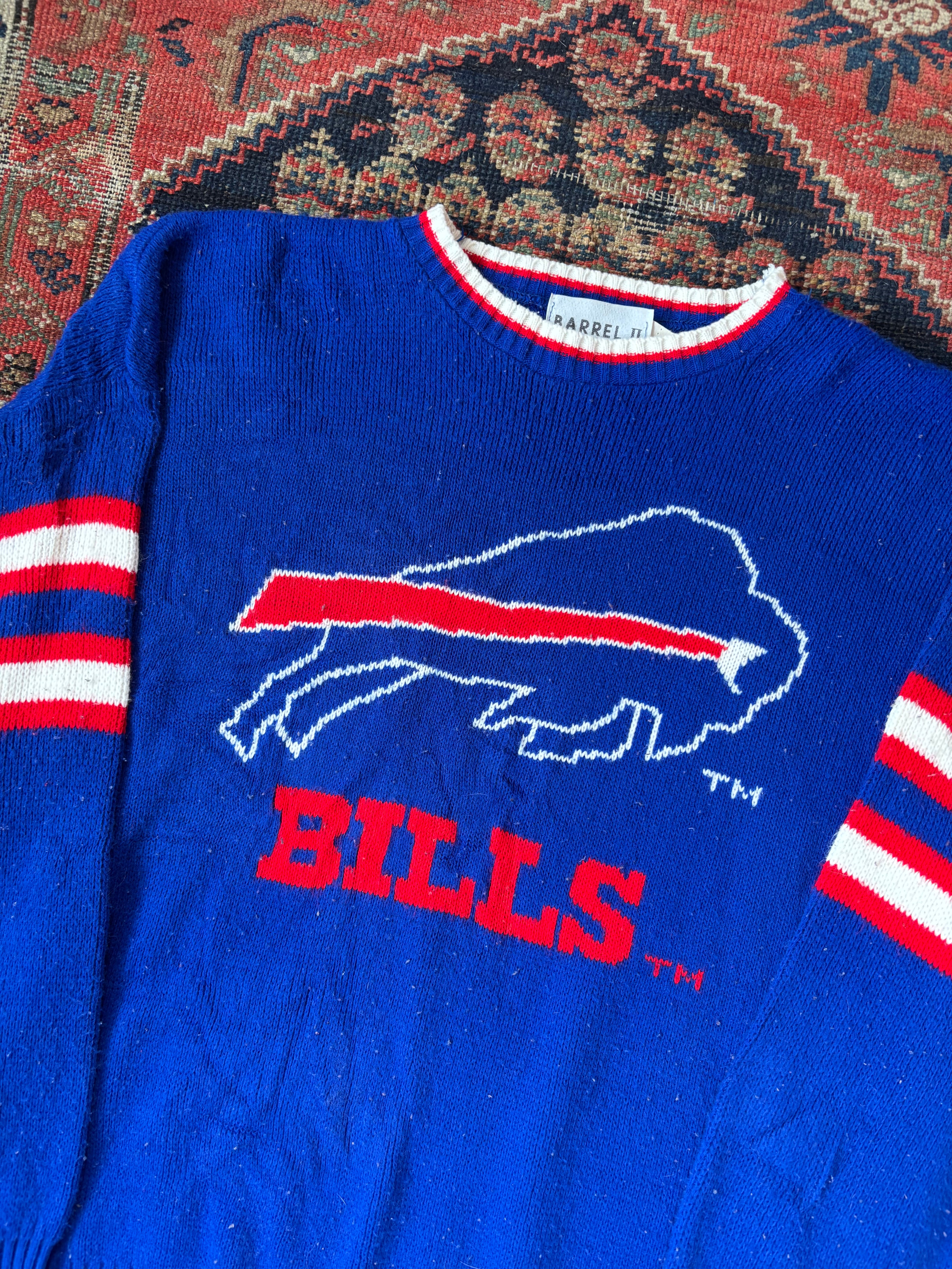 VINTAGE BUFFALO BILLS KNIT SWEATER SIZE MEDIUM