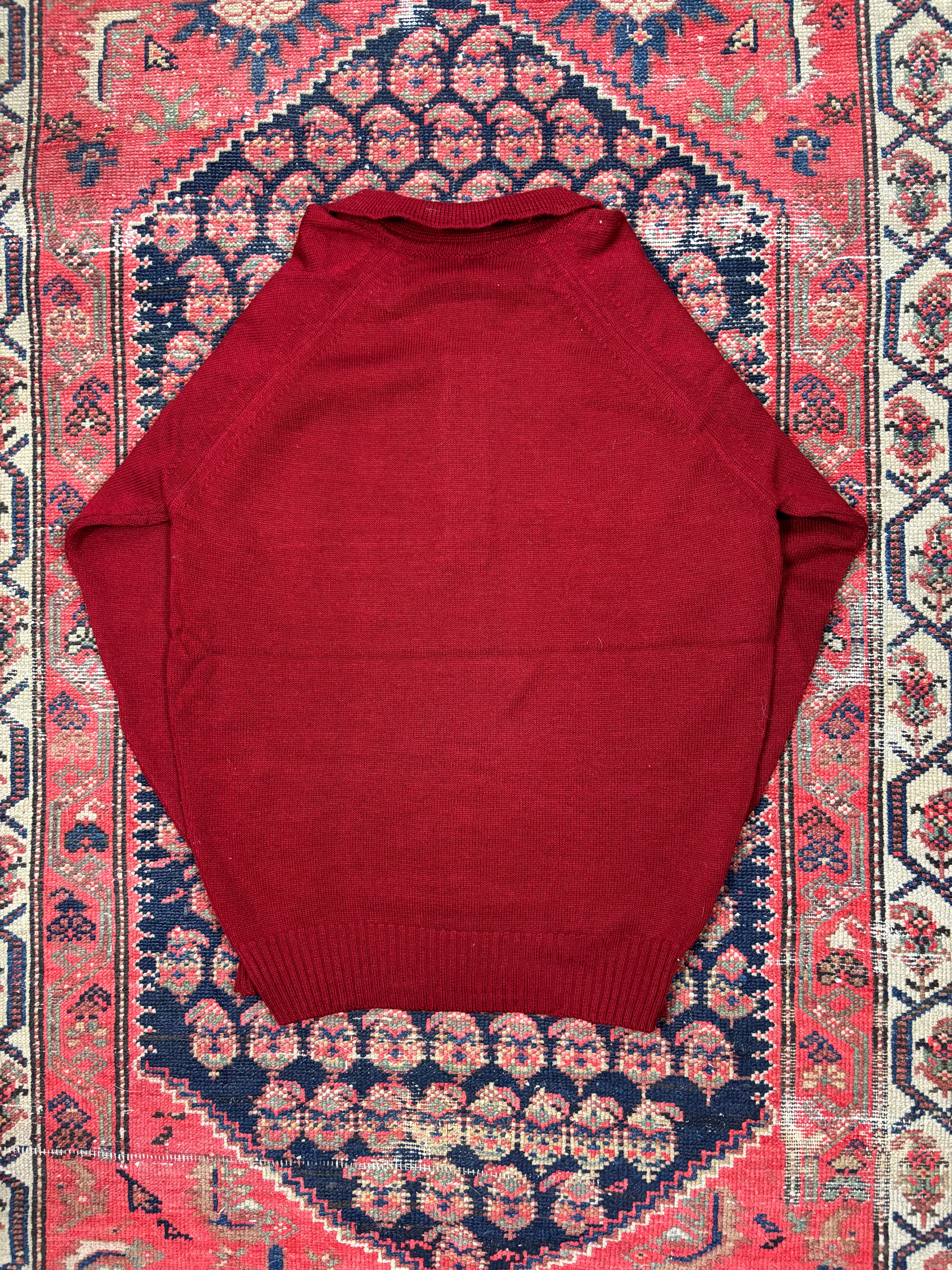 VINTAGE RED COLLARED 3 BUTTON “TOM O’SHENTEN” KNIT SIZE SMALL