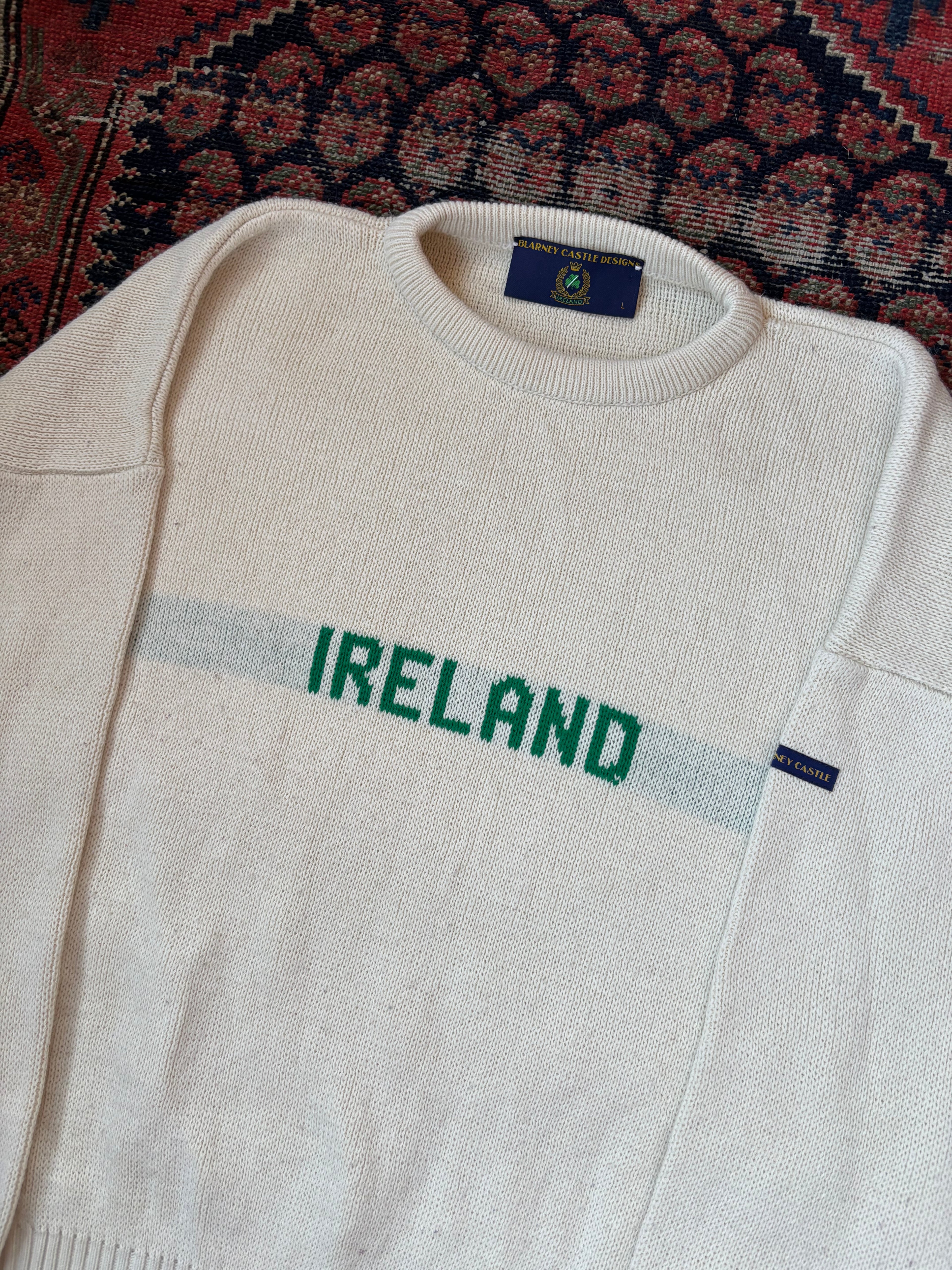 VINTAGE “IRELAND” WHITE KNIT SWEATER SIZE LARGE