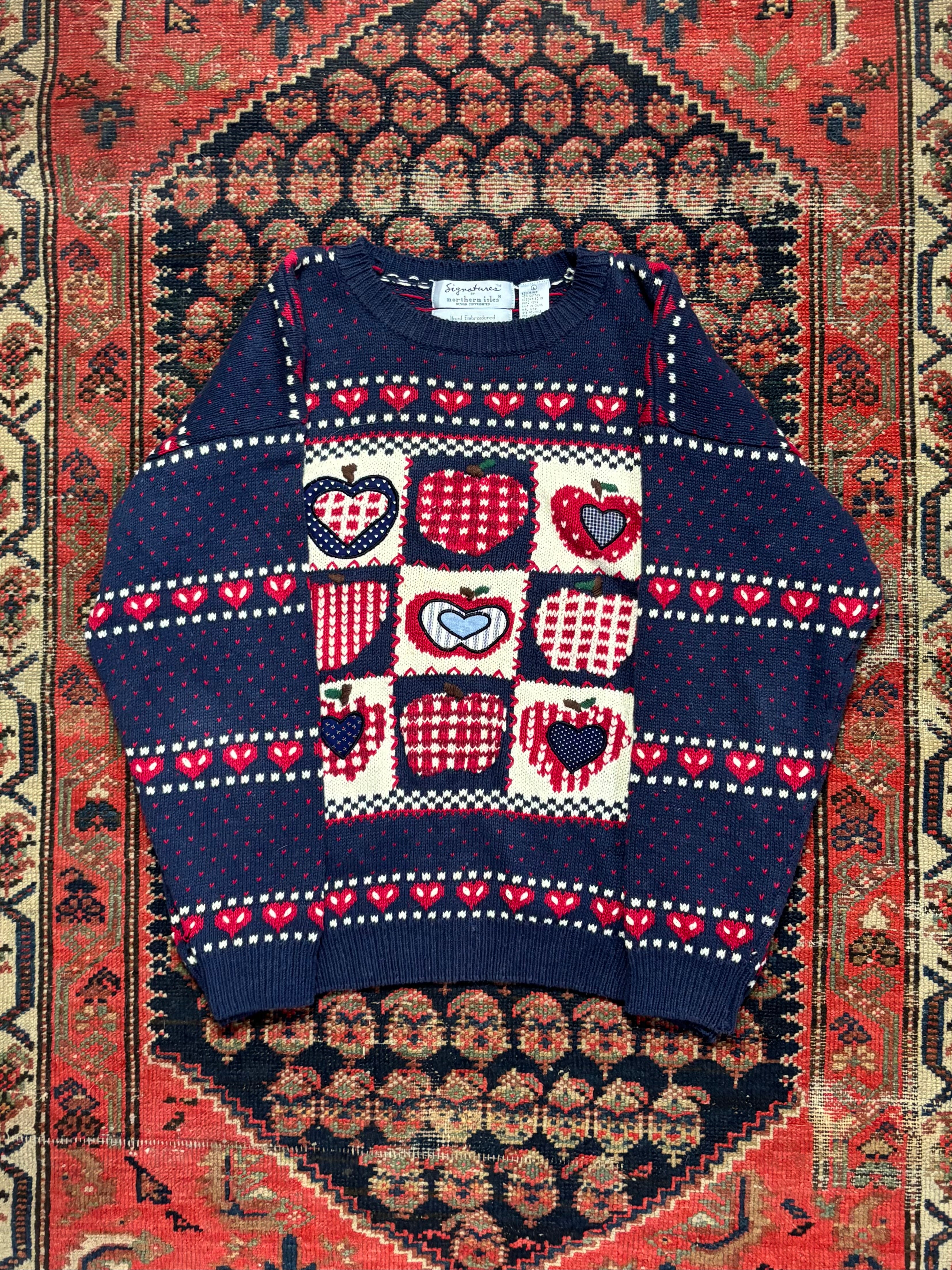 VINTAGE HAND-EMBROIDERED NAVY APPLE KNIT SIZE MEDIUM