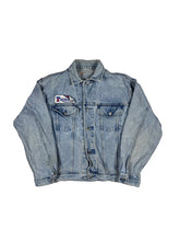 Load image into Gallery viewer, VINTAGE GAP “TRIUMPH” DENIM JACKET SIZE SMALL