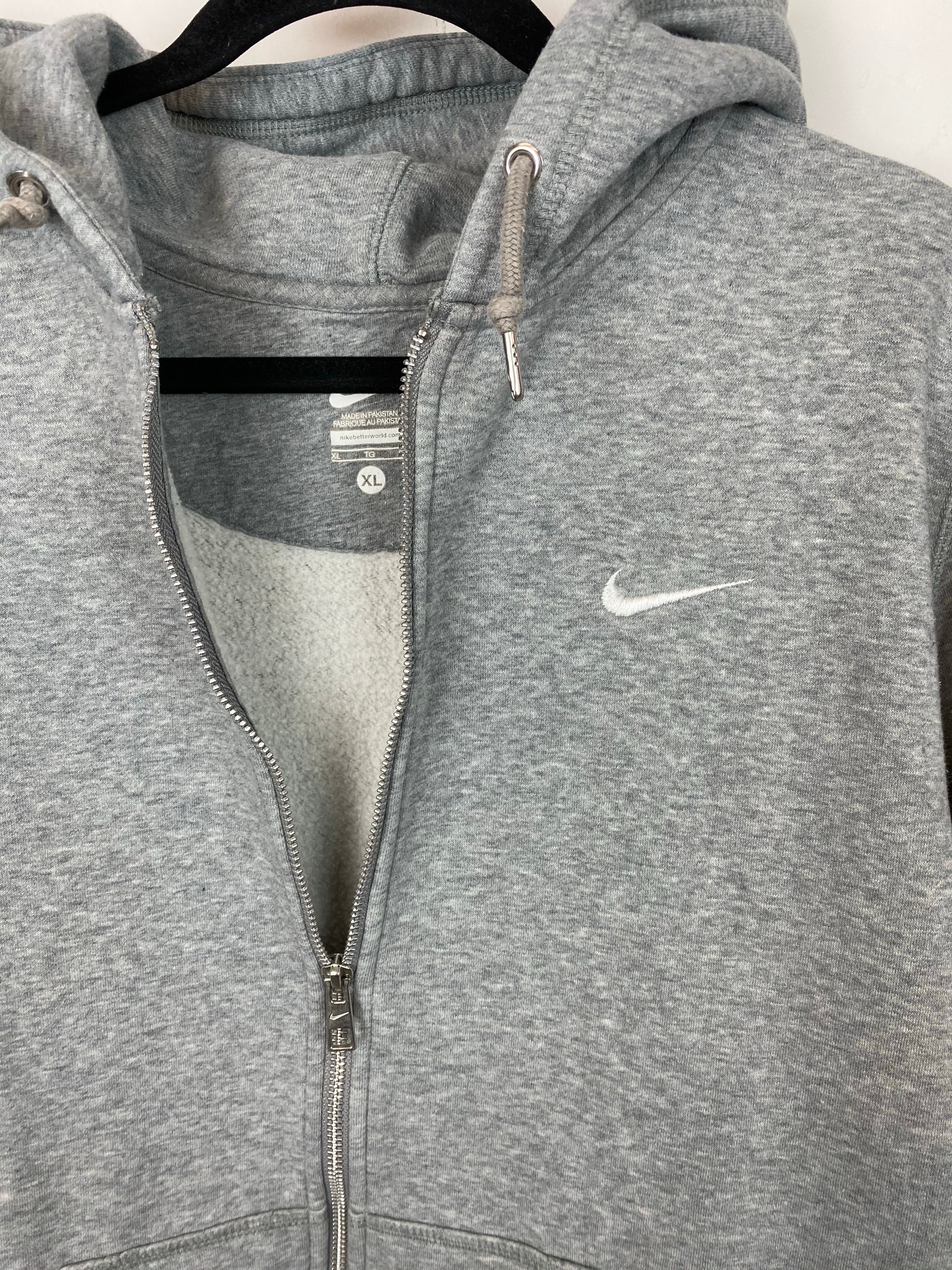 Grey Nike full zip - L