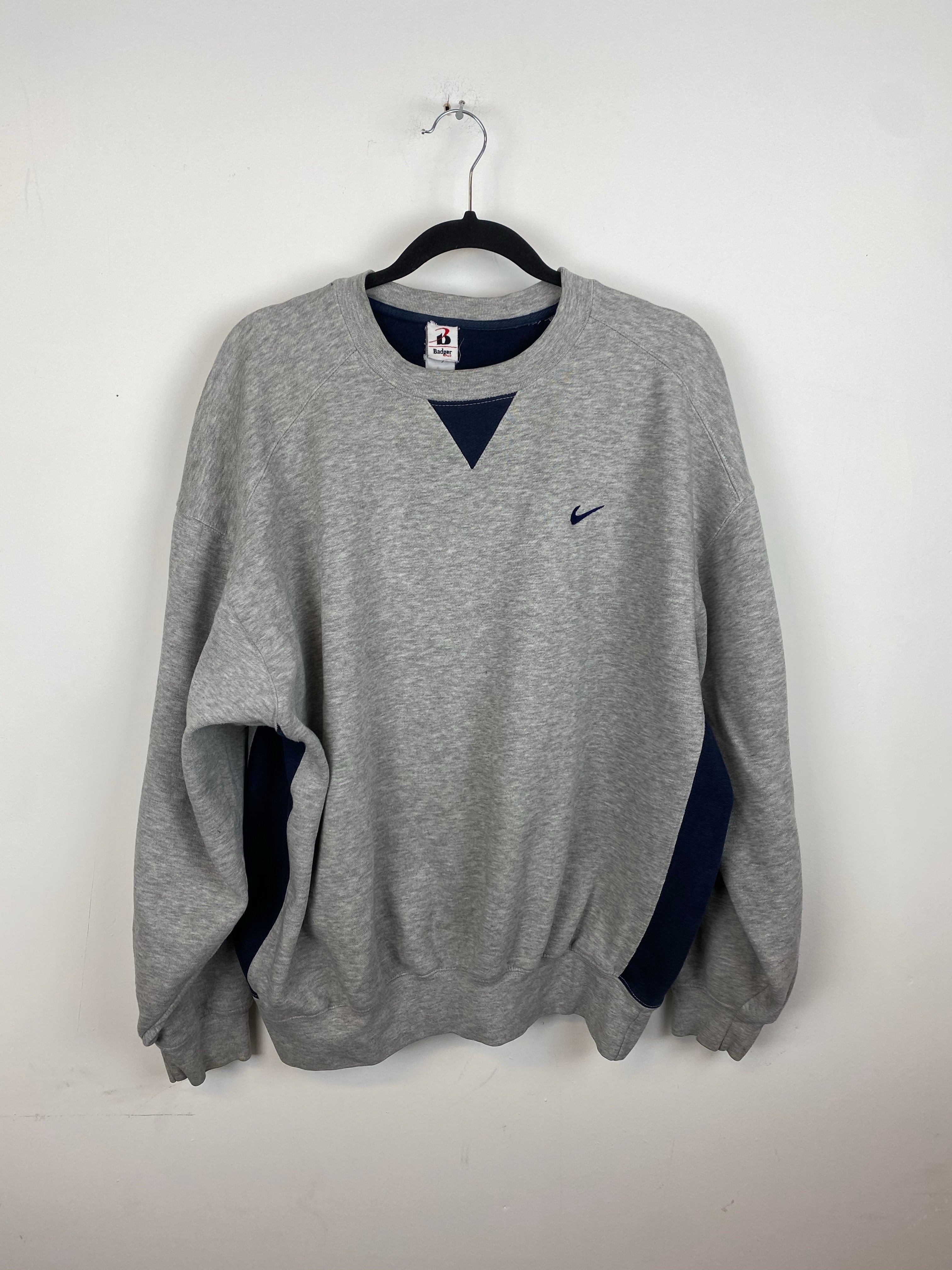 Vintage bootleg cut and sew Nike crewneck - M/L