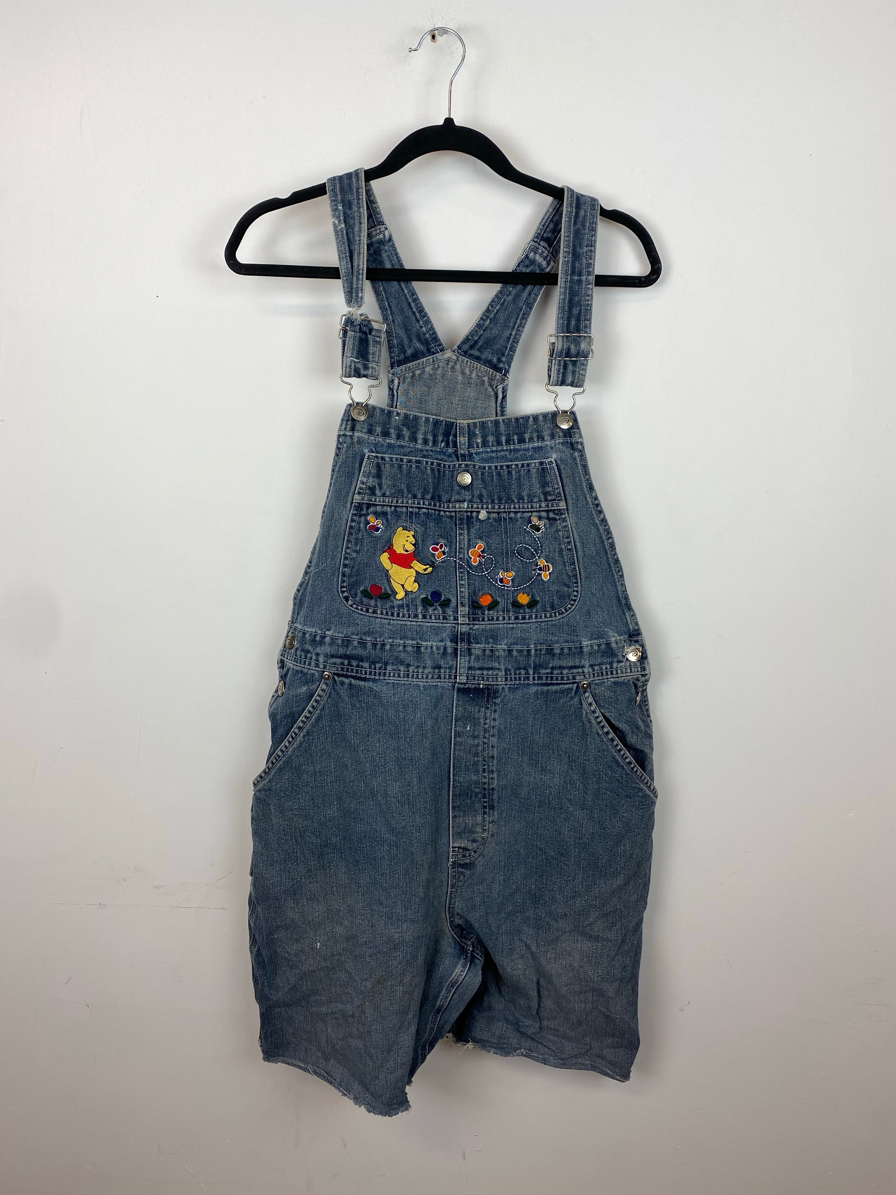 90s embroidered Pooh short overalls - womens L