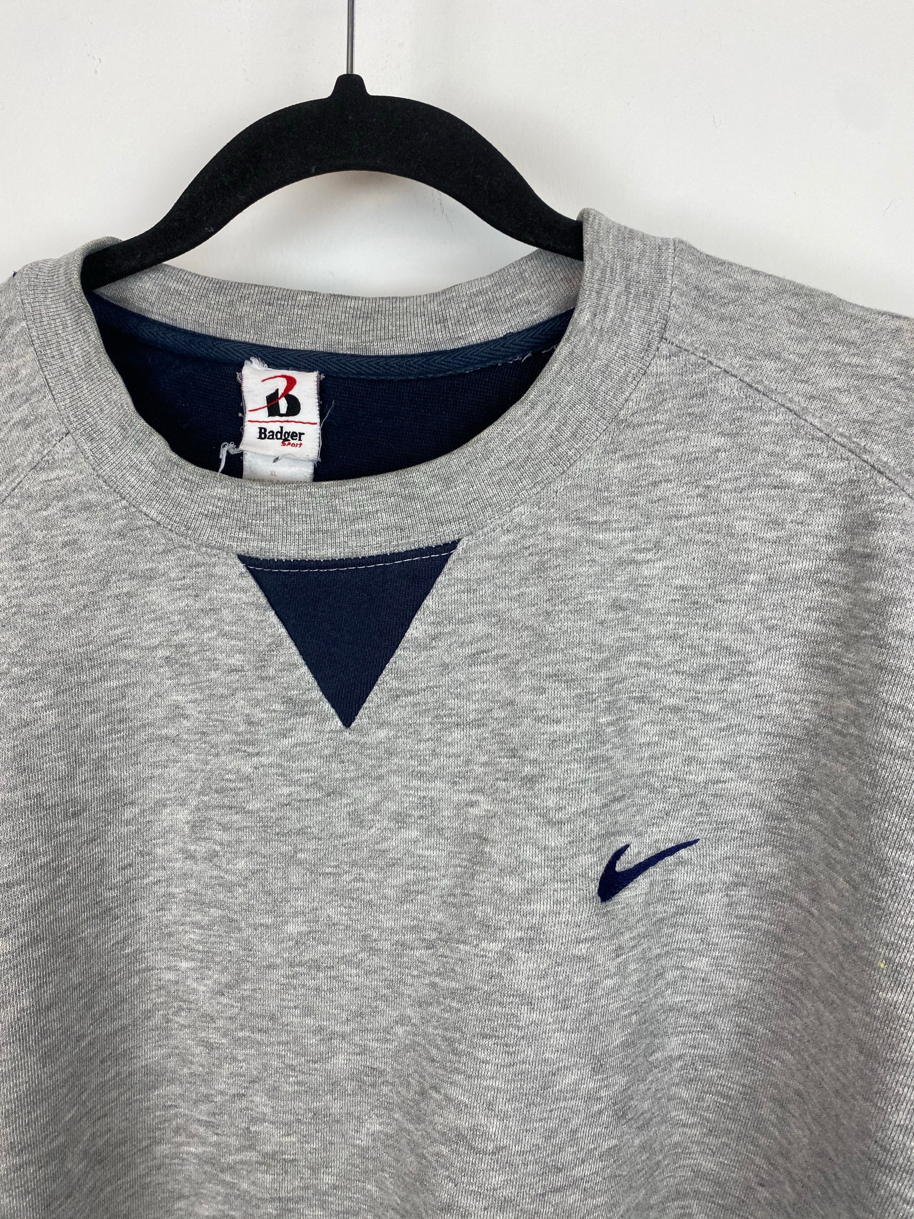 Vintage bootleg cut and sew Nike crewneck - M/L