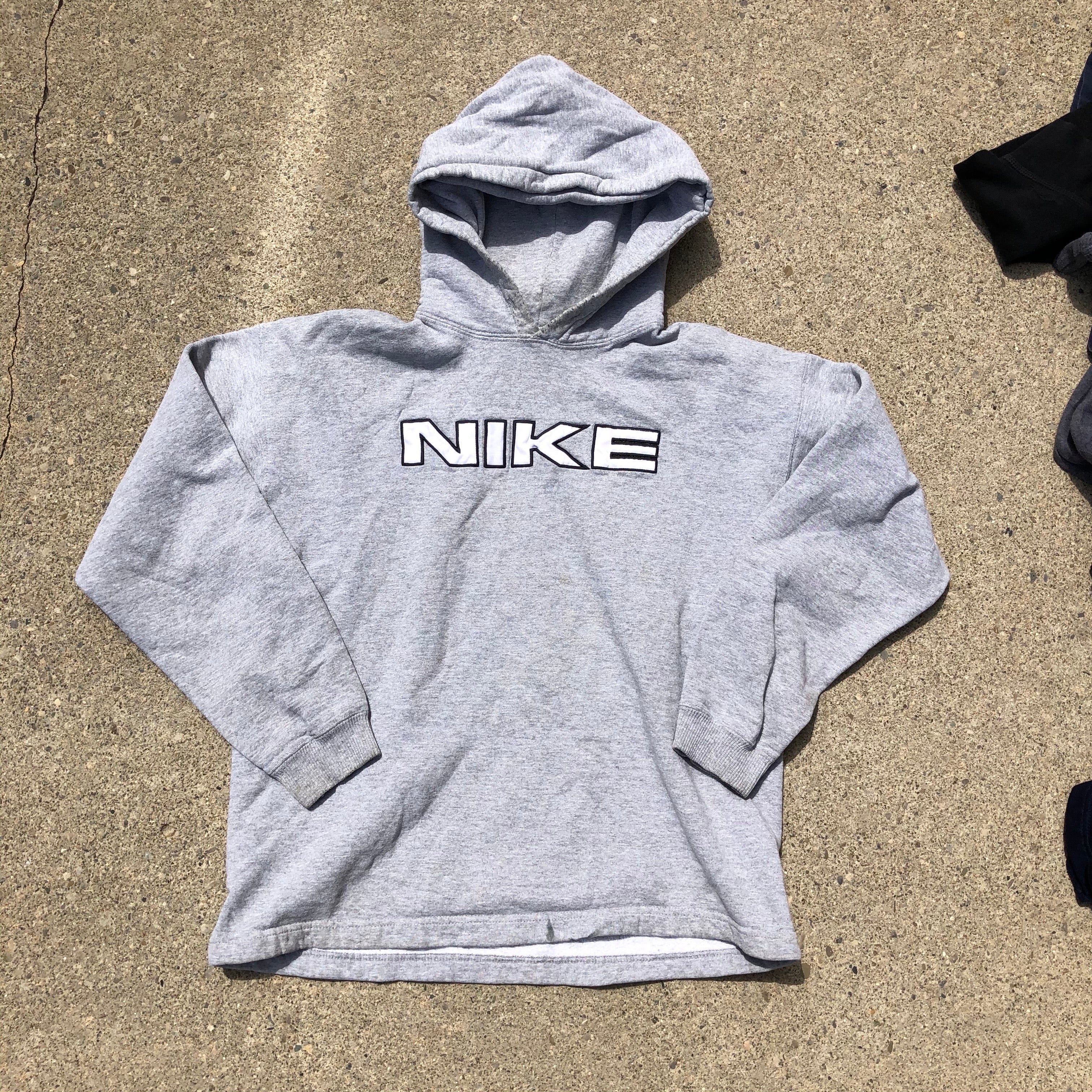 90s Nike hoodie