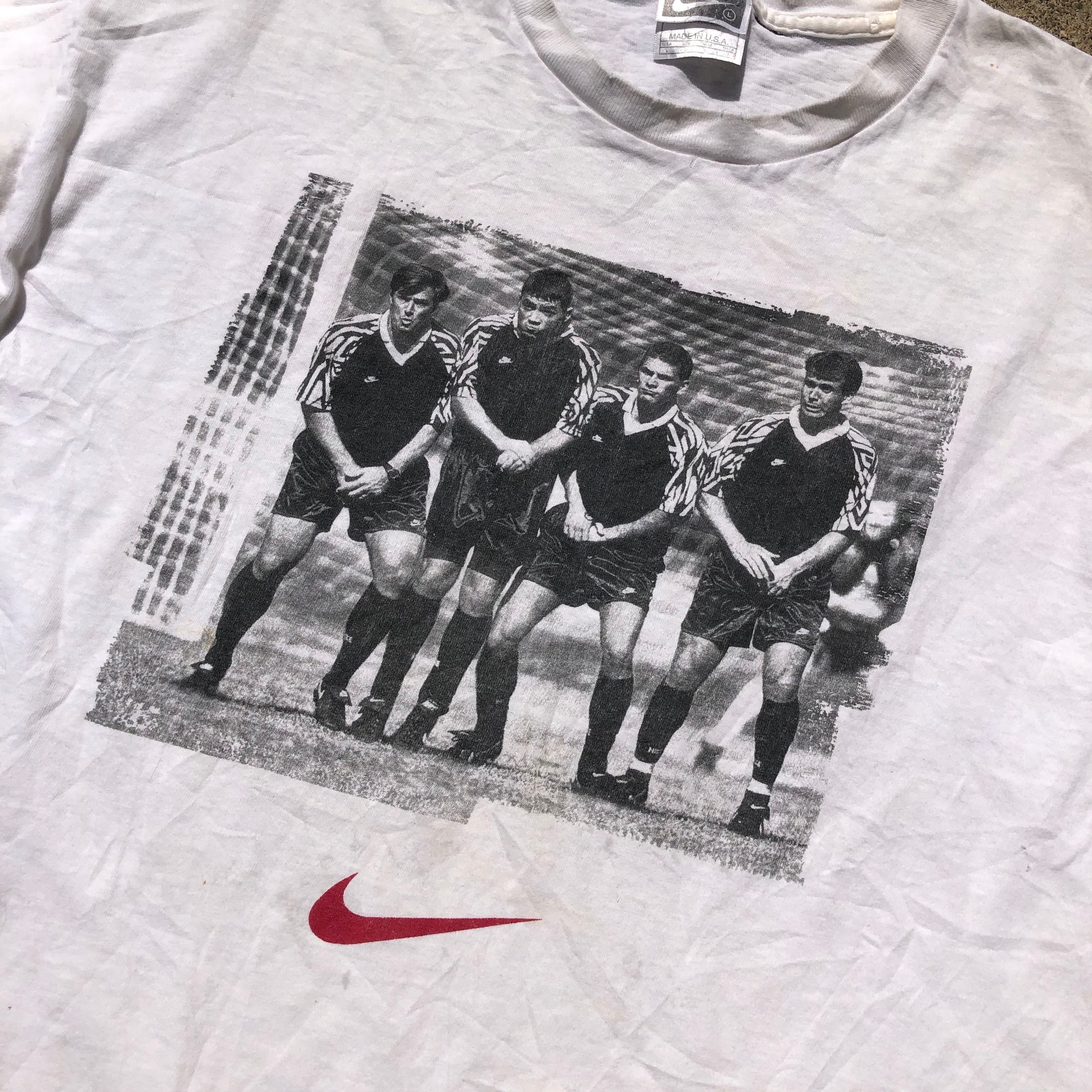 90s Nike soccer t shirt