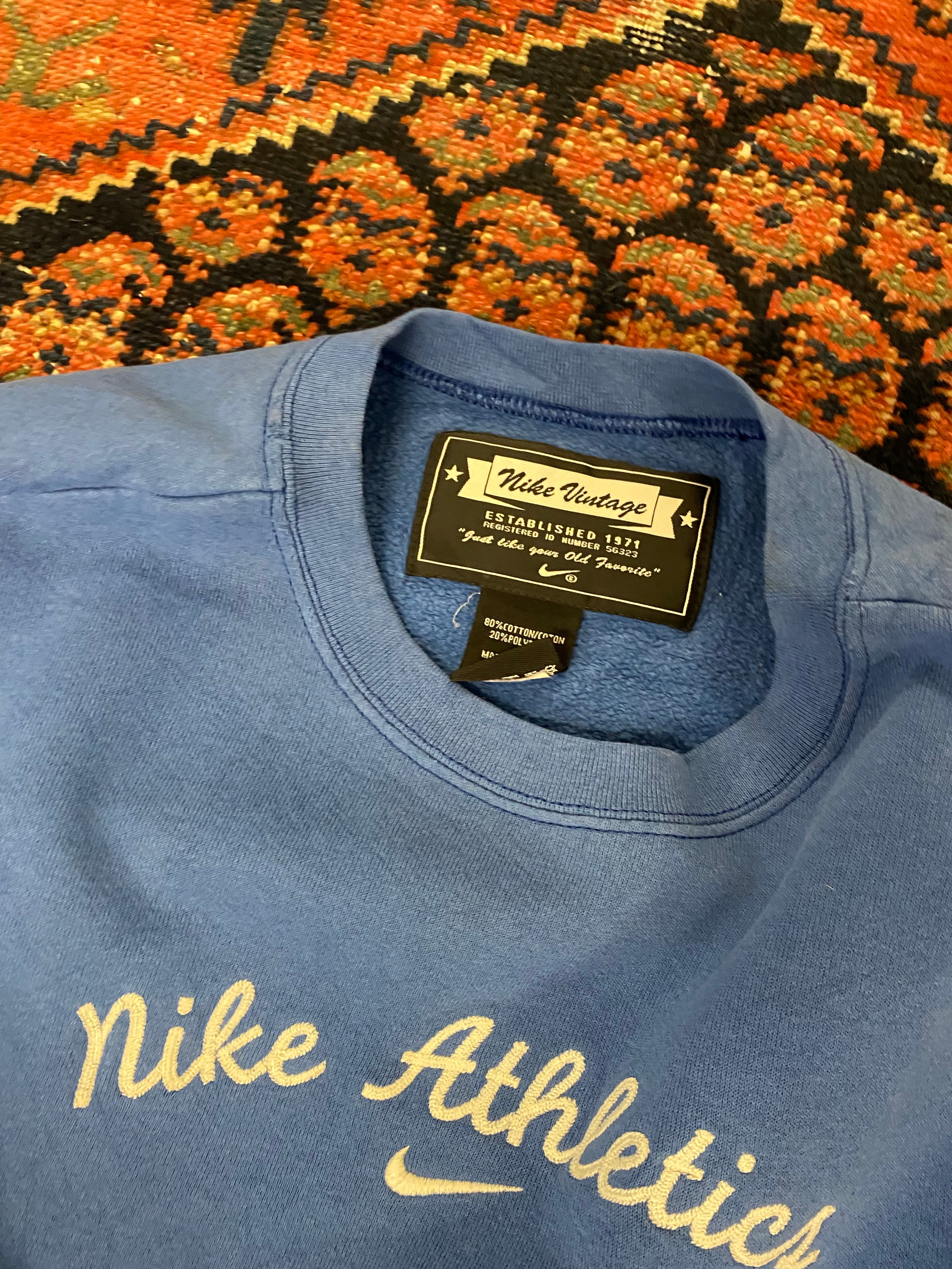 Vintage Nike Athletics Crewneck - L