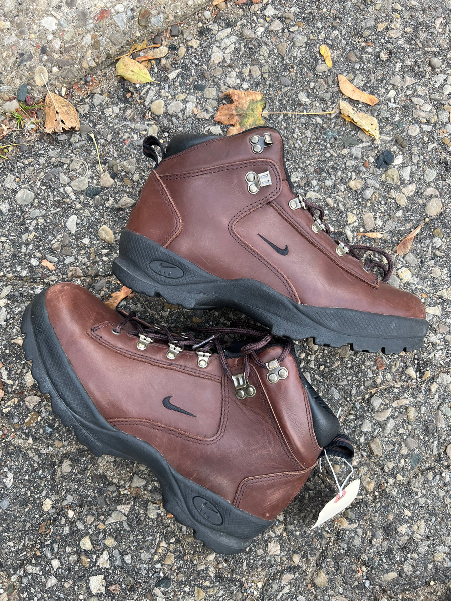 New nike acg hot sale boots 218