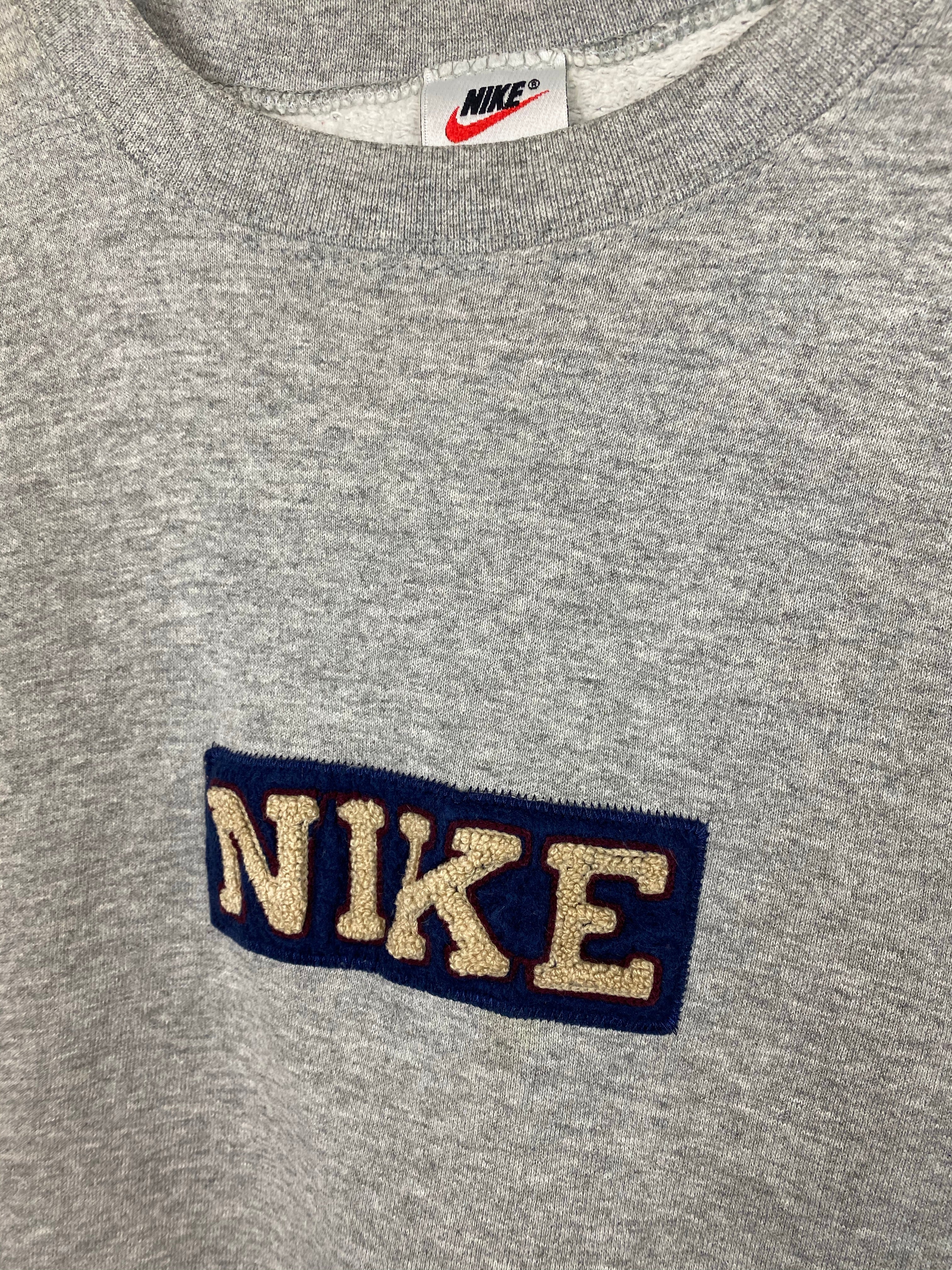 90s Fuzzy Letter Nike Crewneck - L