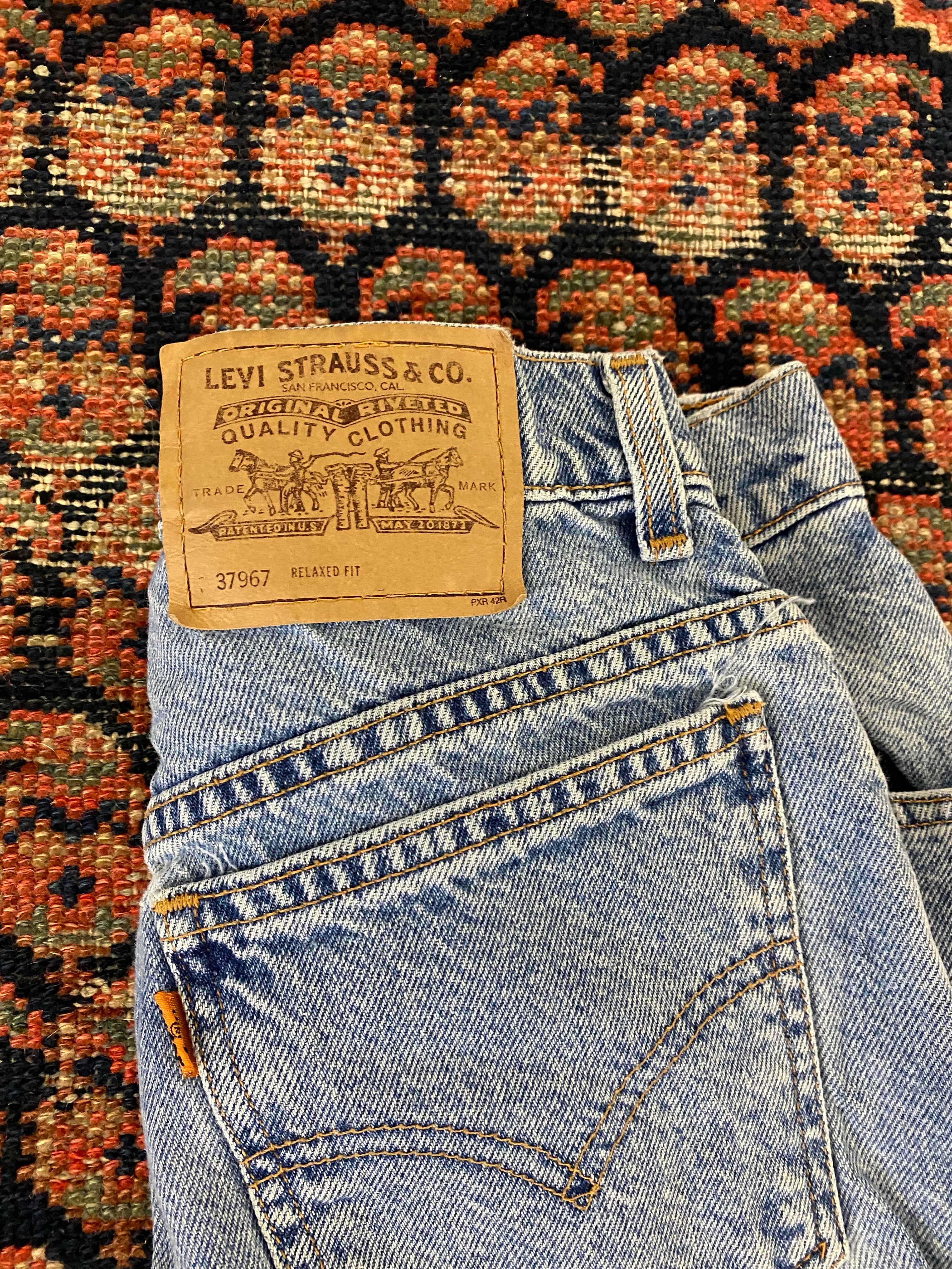 Vintage Orange Tab Levi’s Denim Shorts - 27in