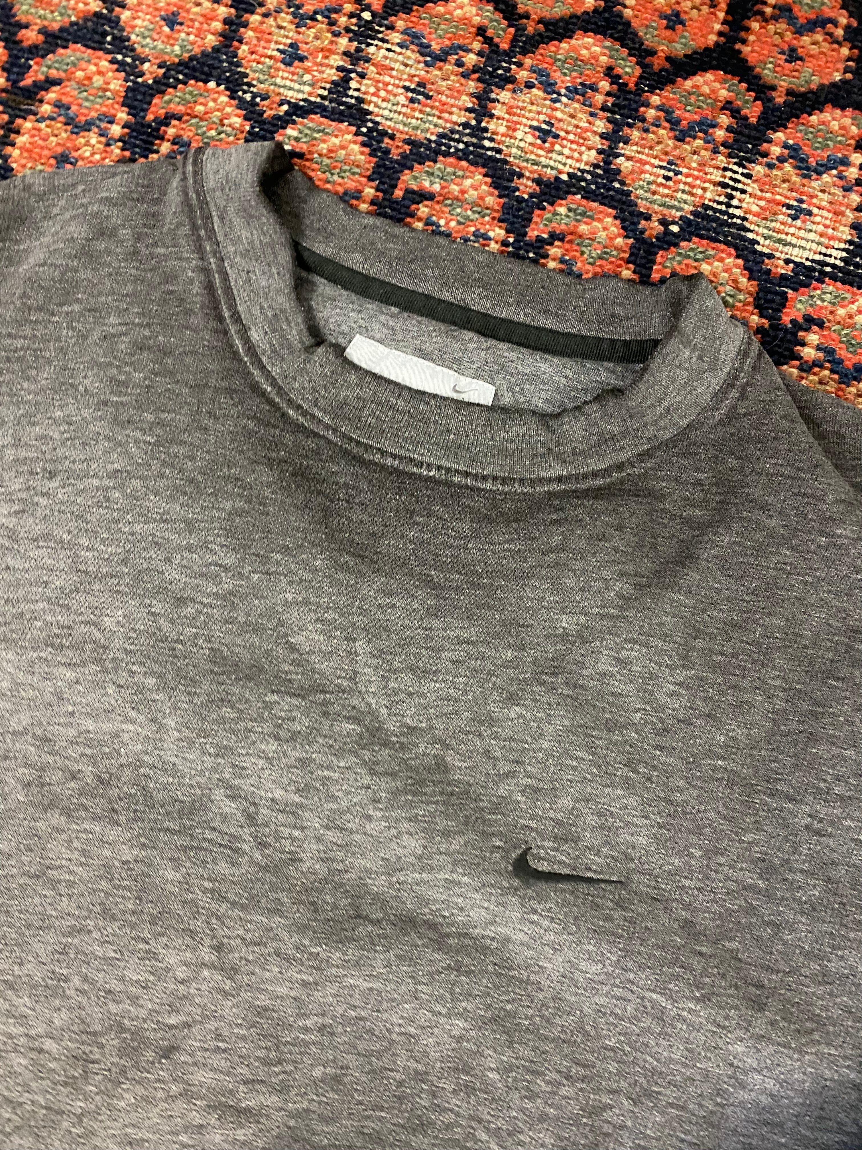 2000s Nike Check Crewneck- M