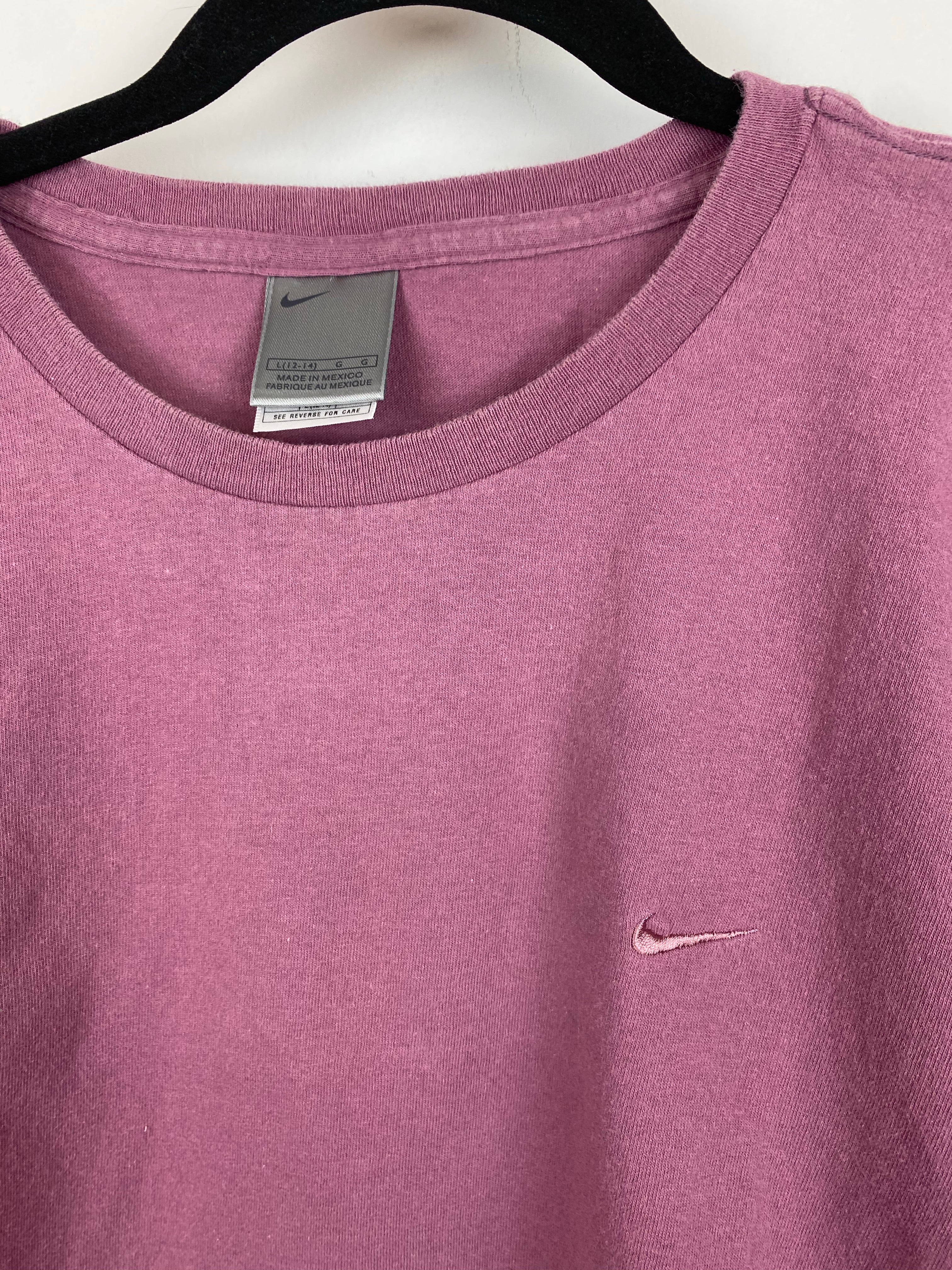 2000s pink Nike t shirt - wmns L