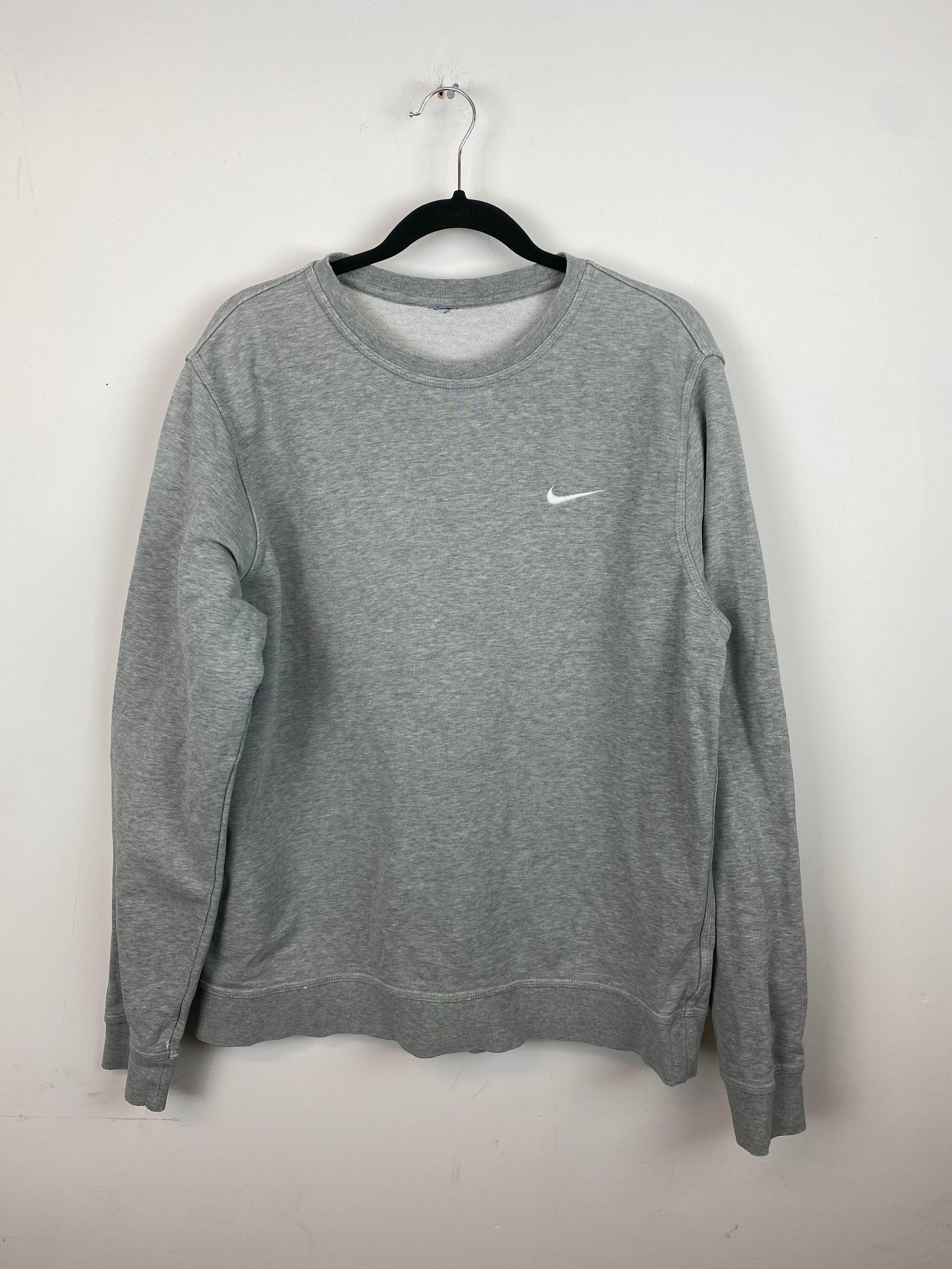 Nike crewneck - M