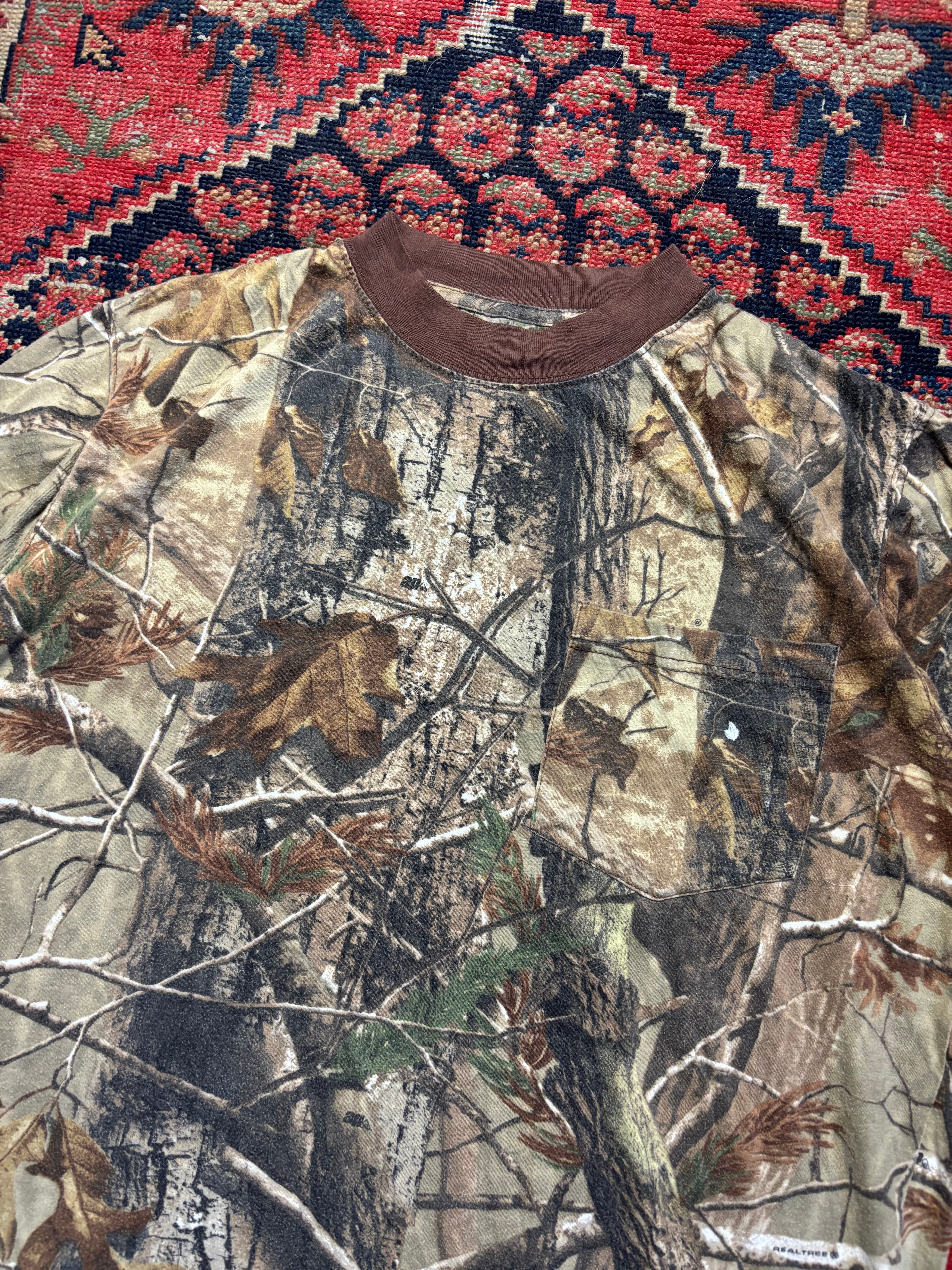 VINTAGE REALTREE TEE SIZE LARGE