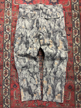 Load image into Gallery viewer, CAMO “NATURALGEAR” CARGO PANTS SIZE LARGE