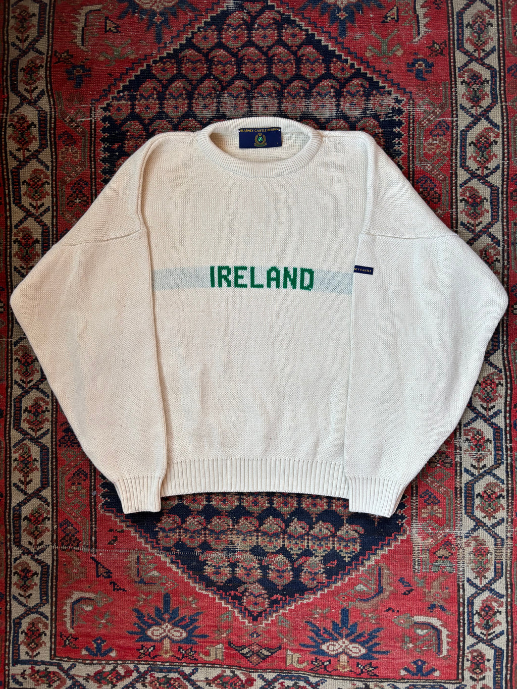 VINTAGE “IRELAND” WHITE KNIT SWEATER SIZE LARGE