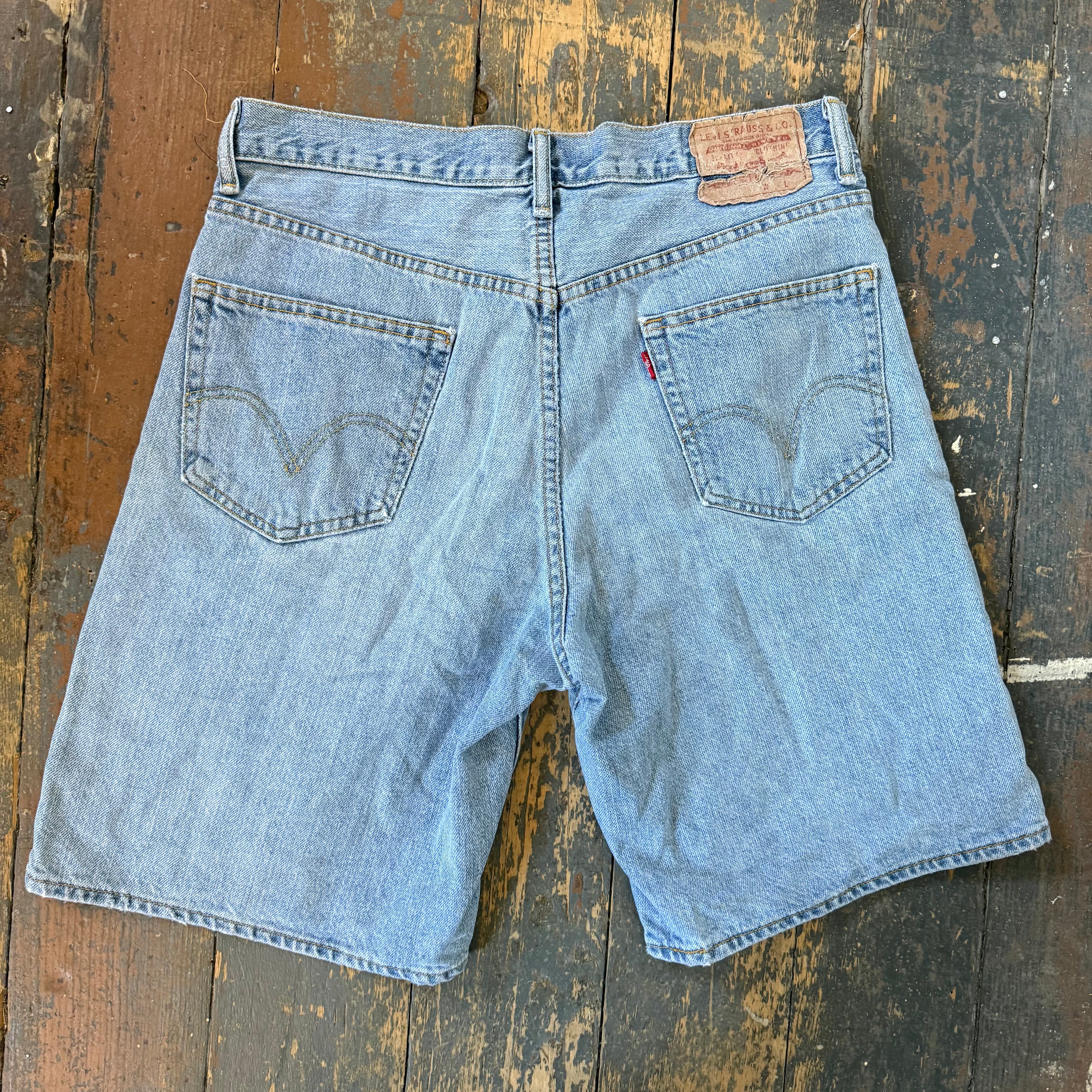Vintage Levis Denim Shorts - Size 34W