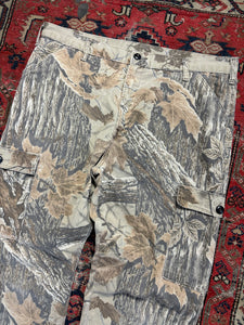 VINTAGE REALTREE LIBERTY CARGOS W/36-38