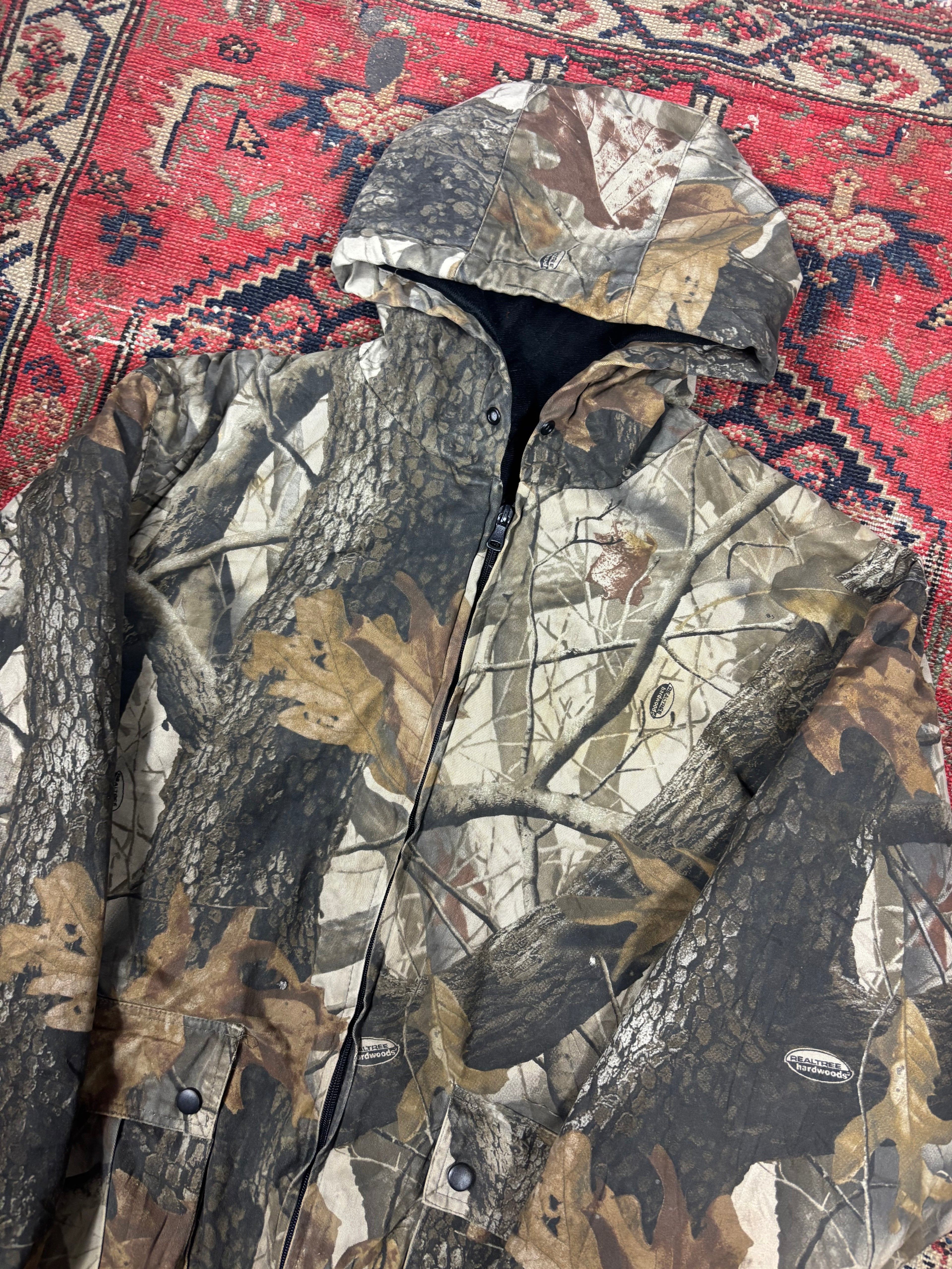 VINTAGE INSULATED HOODED REALTREE JACKET SIZE XL