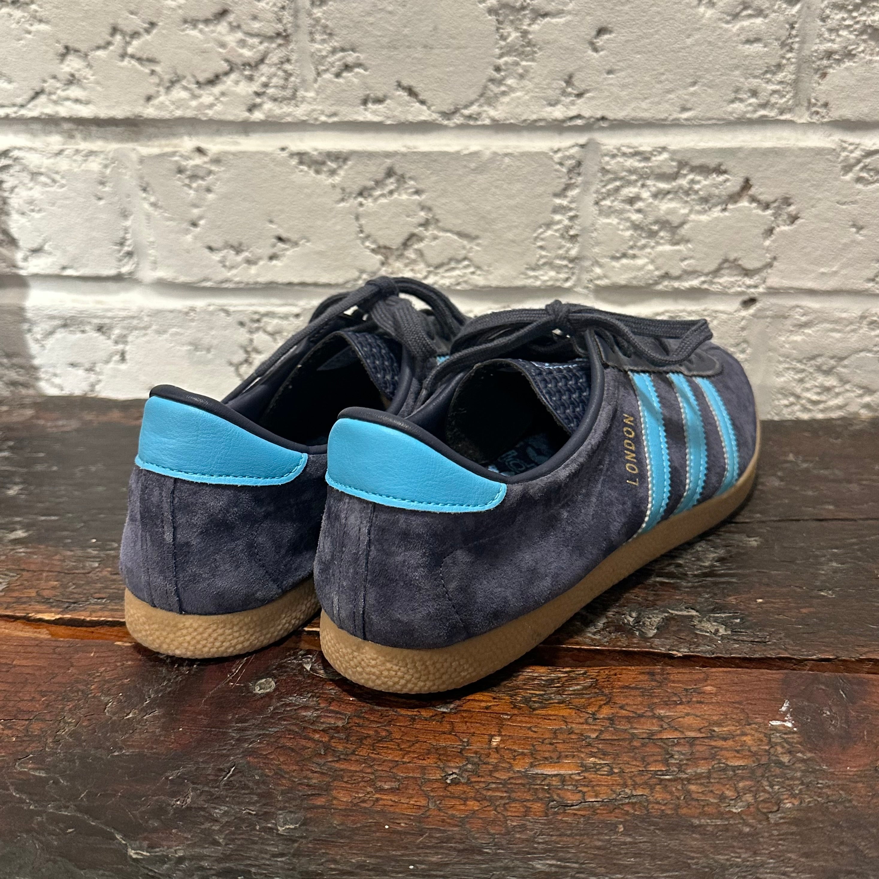 ADIDAS SIZE M11