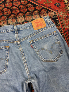 VINTAGE LEVIS 505 BLUE JORTS W/34