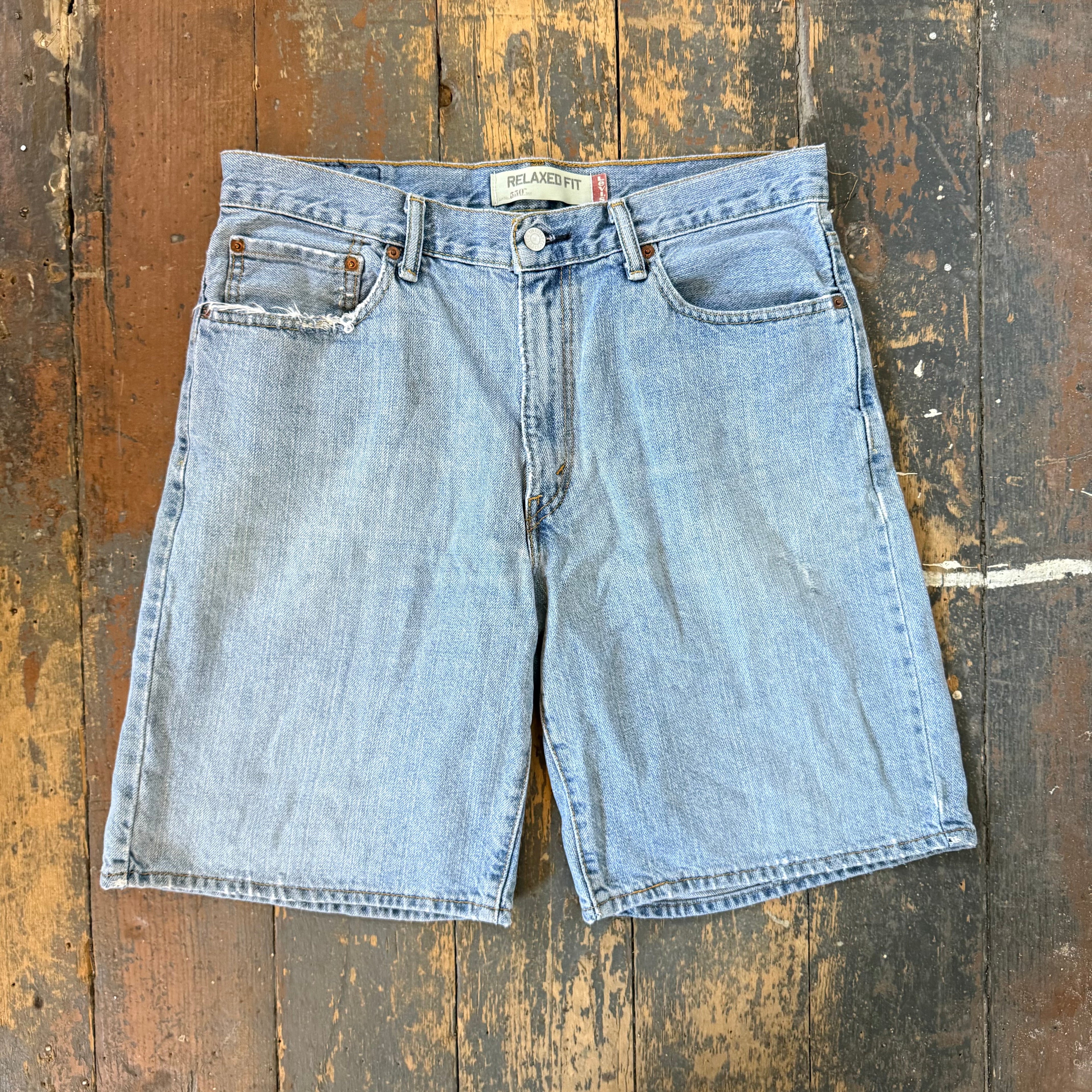 Vintage Levis Denim Shorts - Size 34W