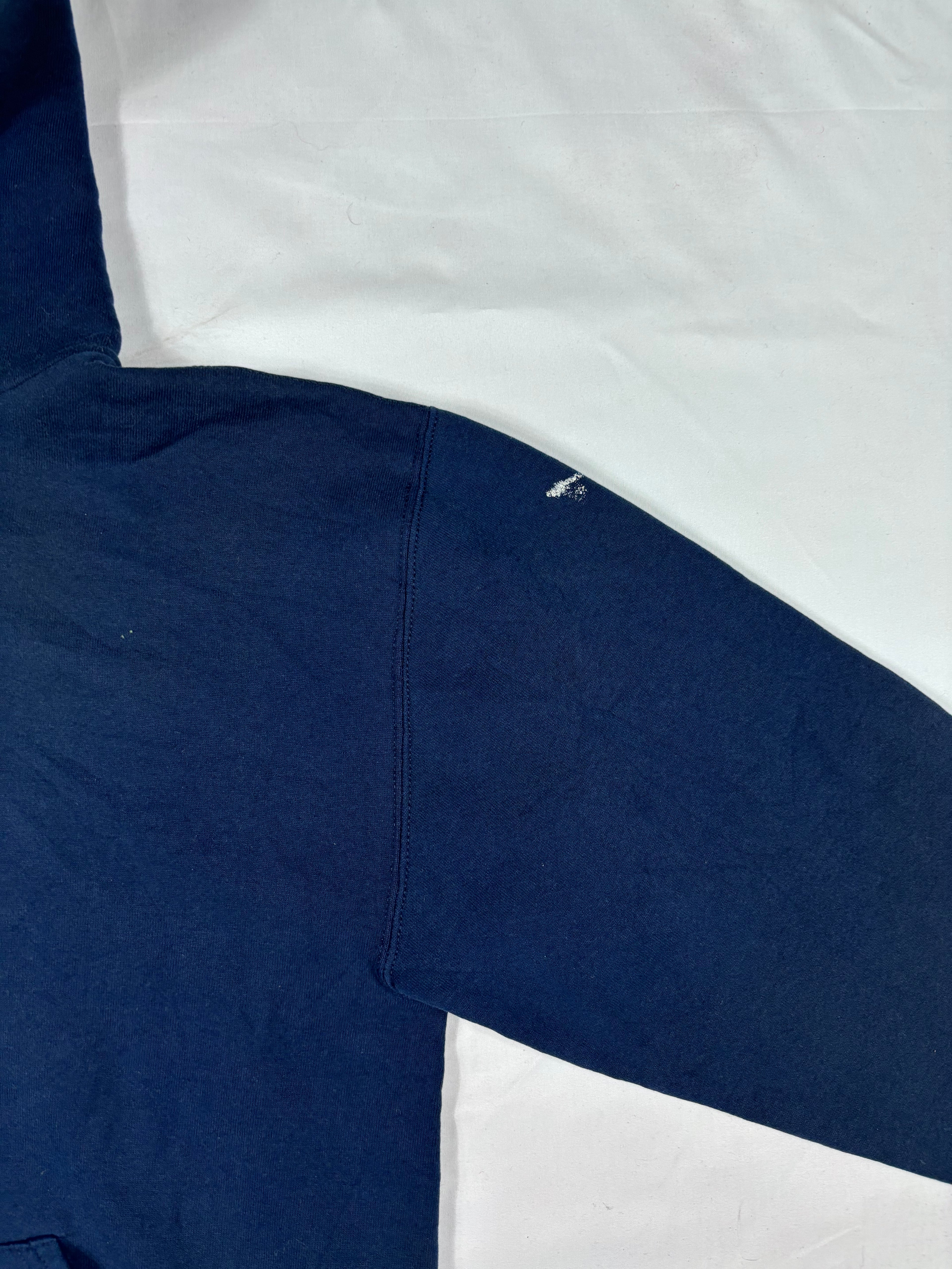 VINTAGE NAVY RUSSELL HOODIE SIZE MEDIUM