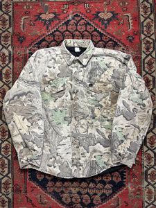 VINTAGE  INSULATED REALTREE BUTTON UP SIZE LARGE