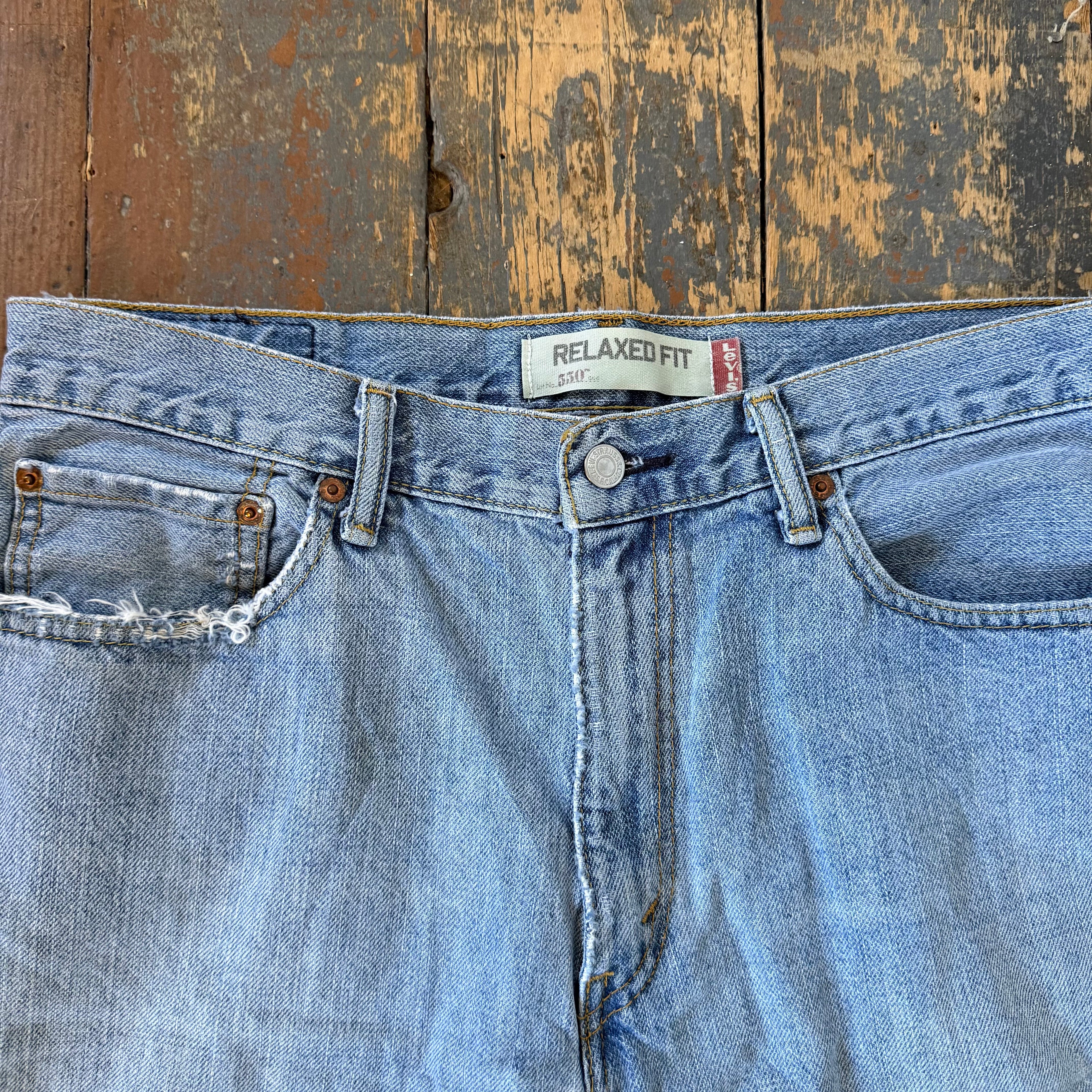 Vintage Levis Denim Shorts - Size 34W