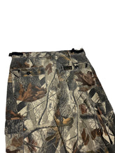 Load image into Gallery viewer, VINTAGE REALTREE PANTS SIZE 34/W