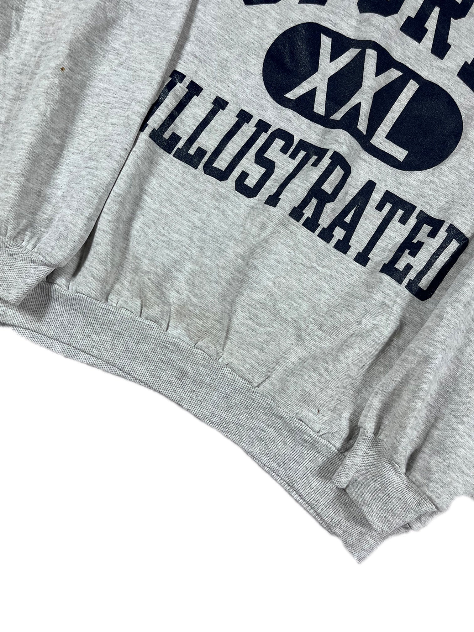 VINTAGE GREY SPORTS ILLUSTRATED CREWNECK SIZE LARGE
