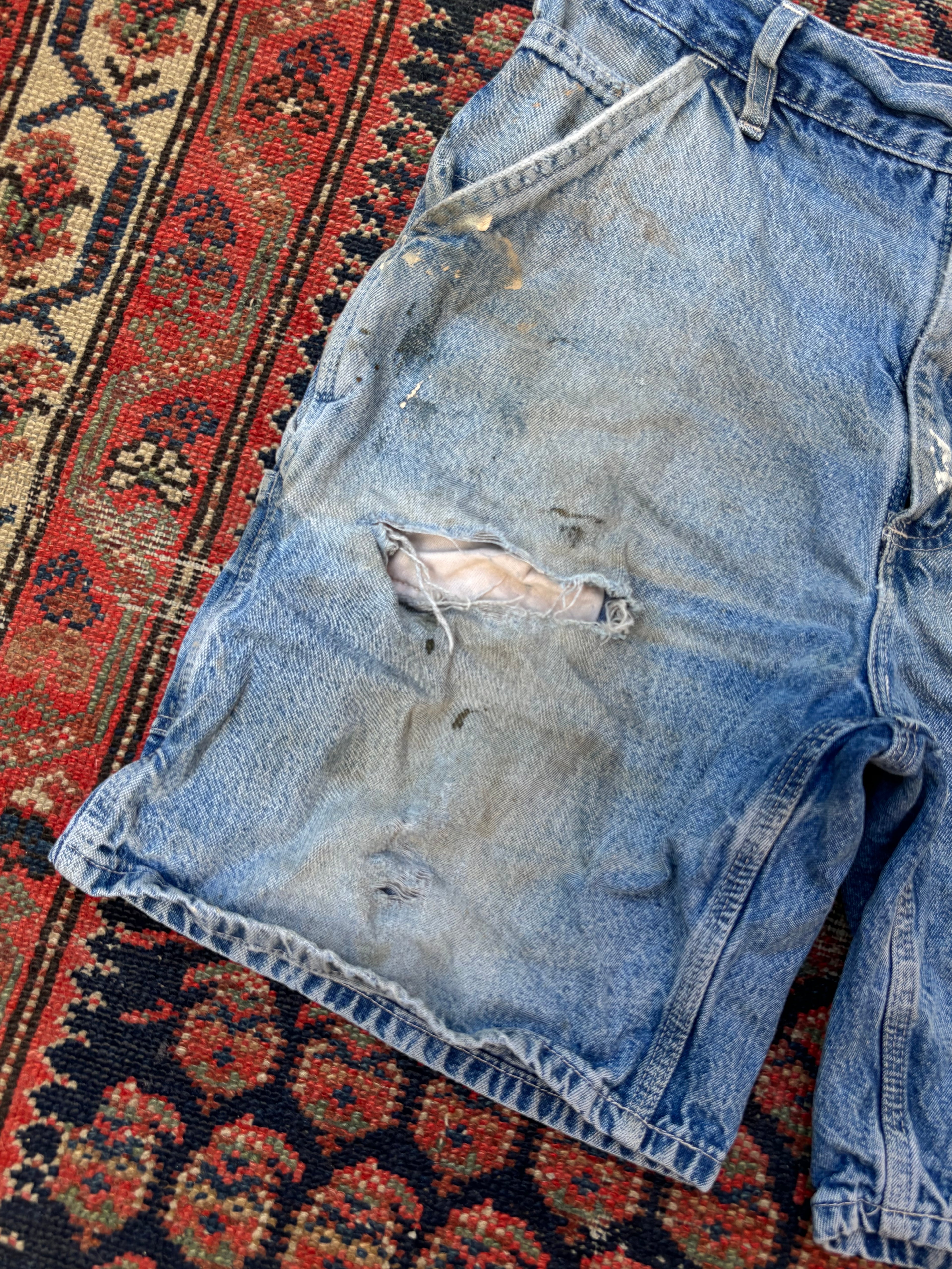 VINTAGE DISTRESSED CARHARTT CARPENTER DENIM SHORTS W/33