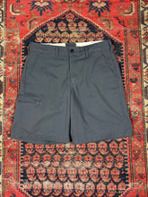Load image into Gallery viewer, VINTAGE GREY RED KAP WORK SHORTS W/33