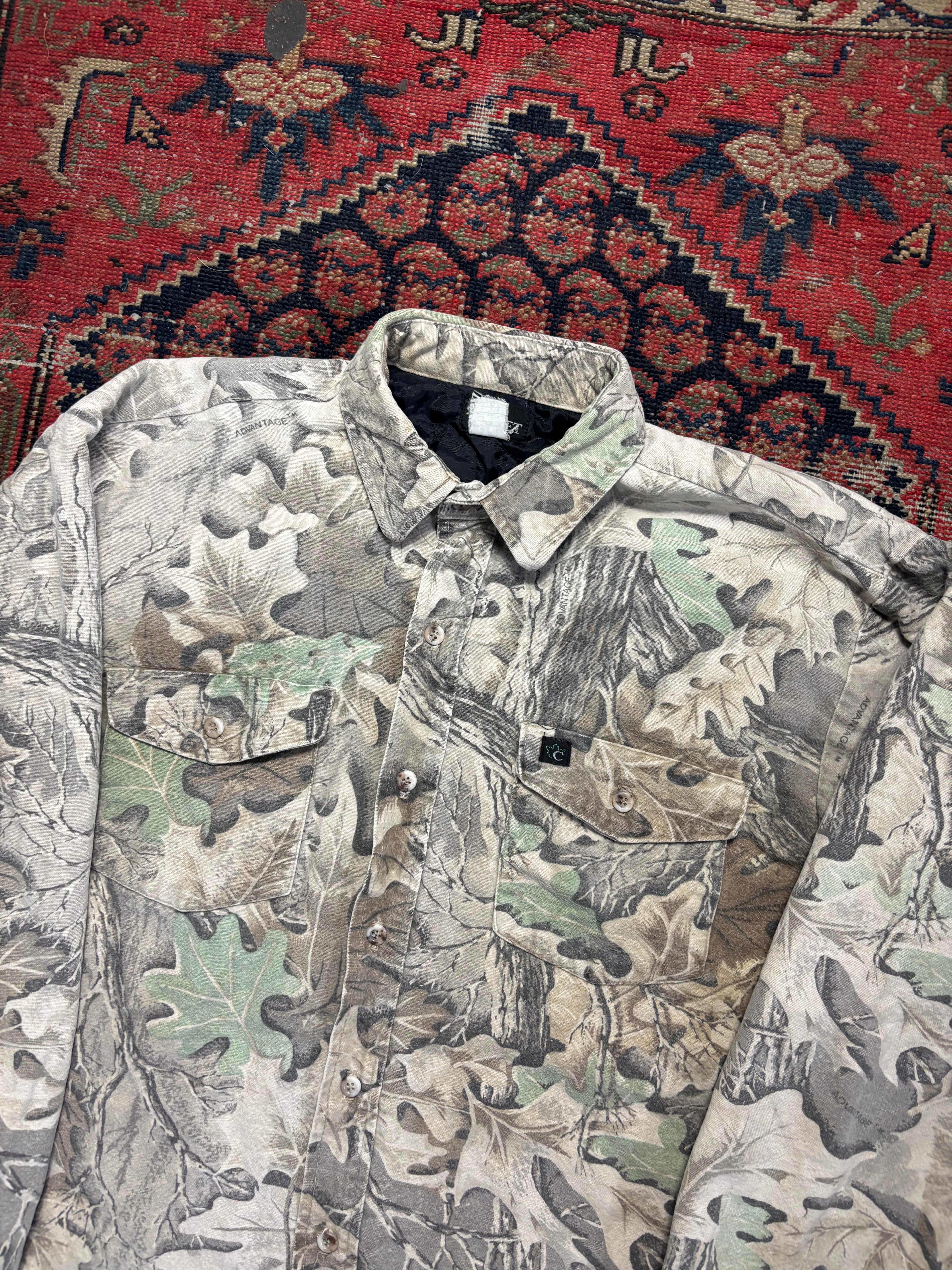 VINTAGE  INSULATED REALTREE BUTTON UP SIZE LARGE