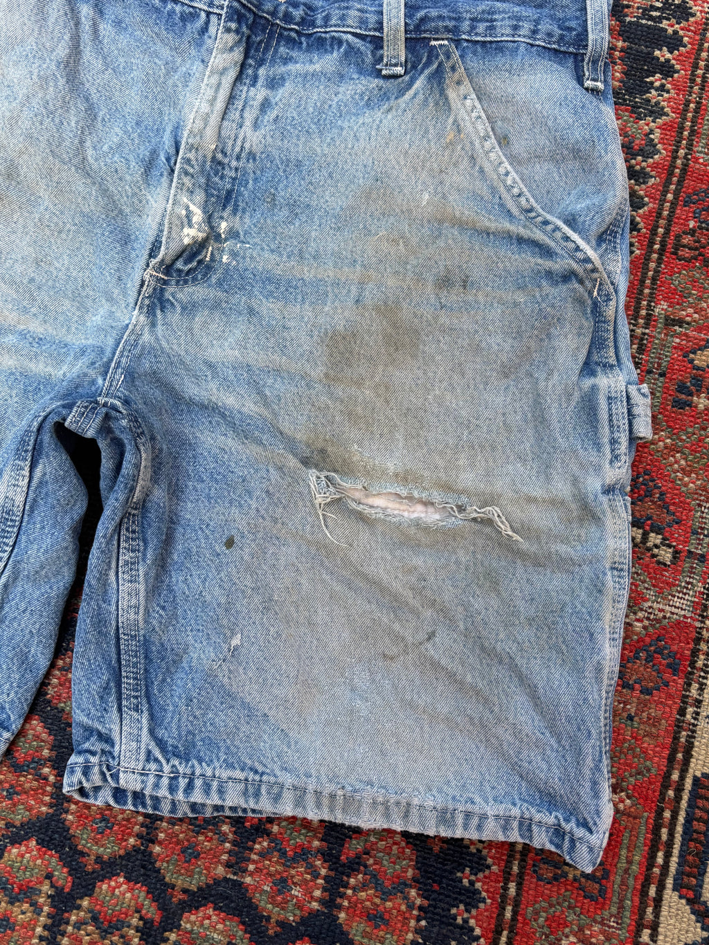 VINTAGE DISTRESSED CARHARTT CARPENTER DENIM SHORTS W/33