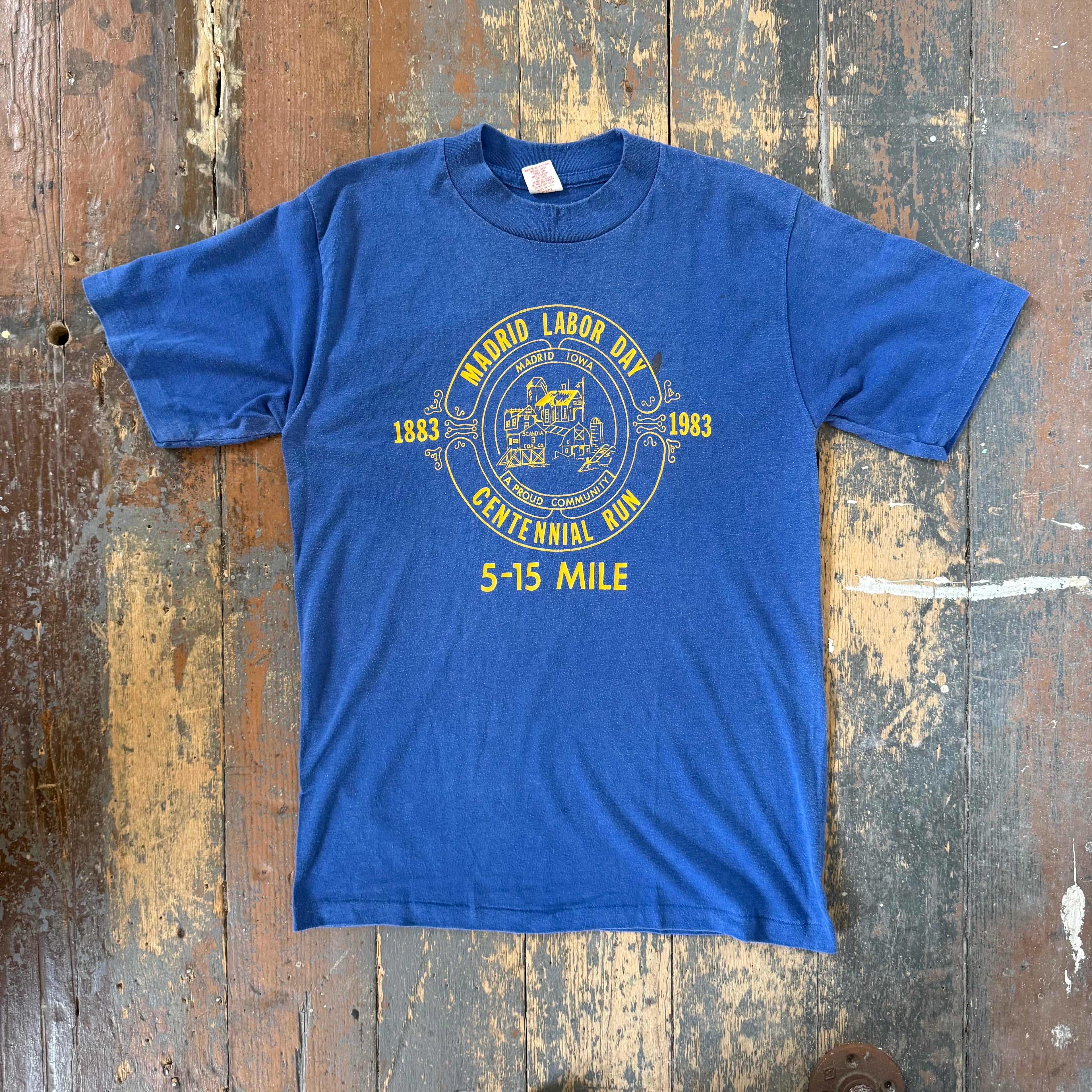 Vintage Madrid Labor Day T-Shirt Size M - L