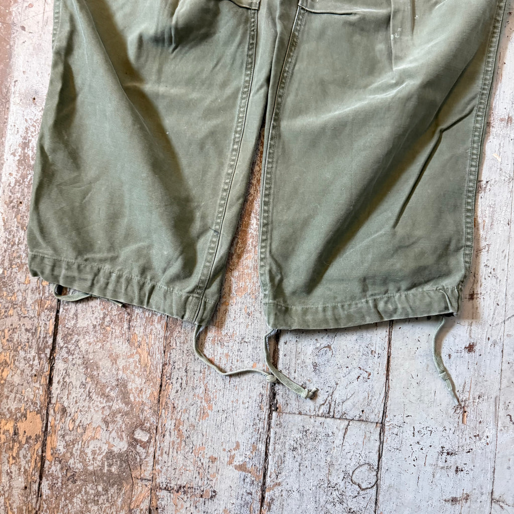 Vintage Military Cargo Pants Size 33W
