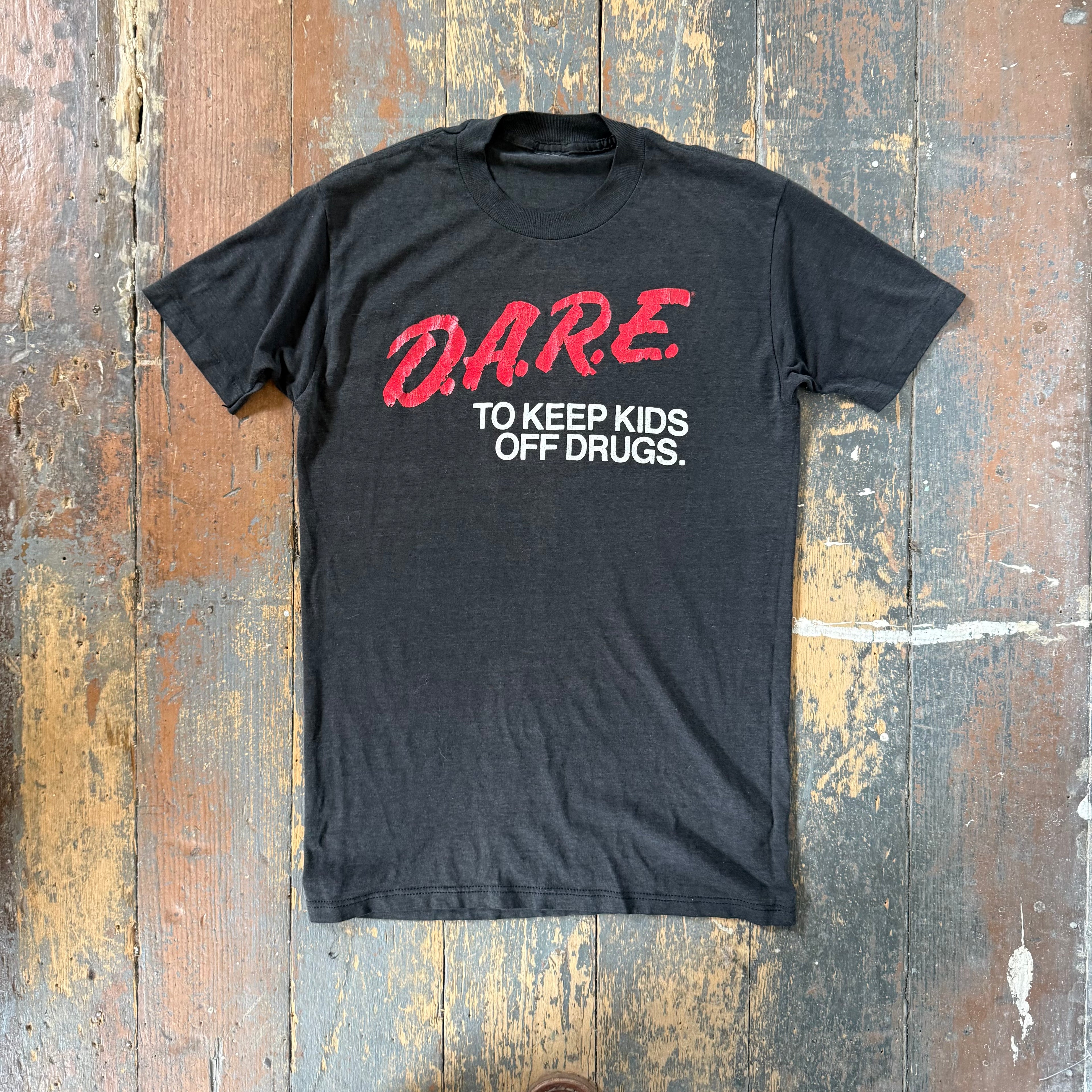 Vintage DARE T Shirt Size XS-S