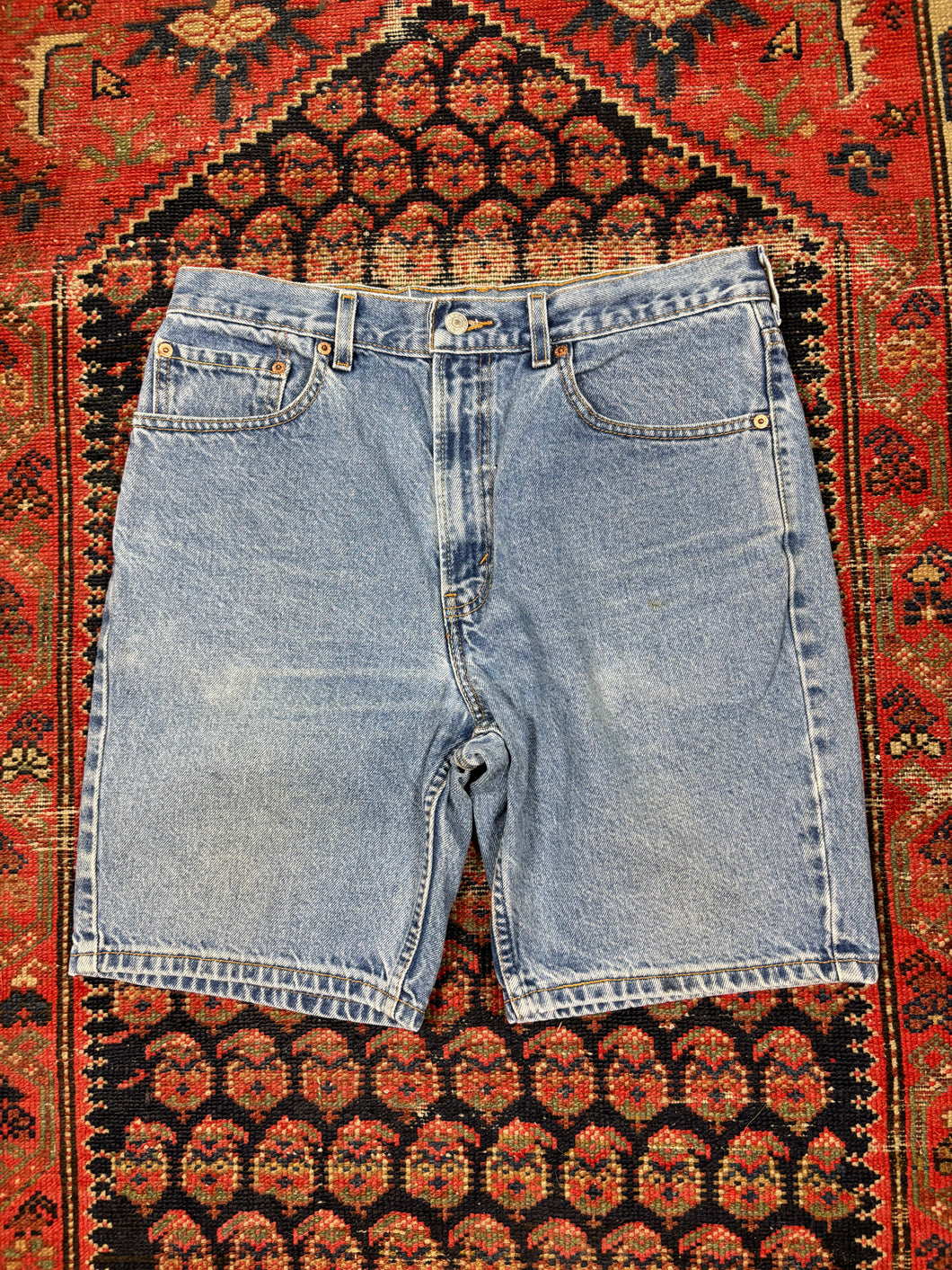 VINTAGE LEVIS 505 BLUE JORTS W/34