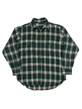 Load image into Gallery viewer, VINTAGE PLAID SHIRT SIZE MEDIUM