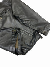 Load image into Gallery viewer, VINTAGE LEATHER JACKET SIZE MEDIUM