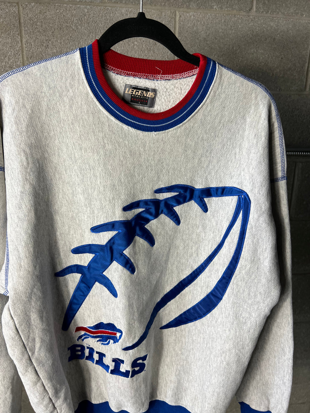 VINTAGE BUFFALO BILLS CREWNECK - SIZE/L