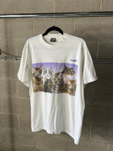 Load image into Gallery viewer, VINTAGE CAT T SHIRT - SIZE/L