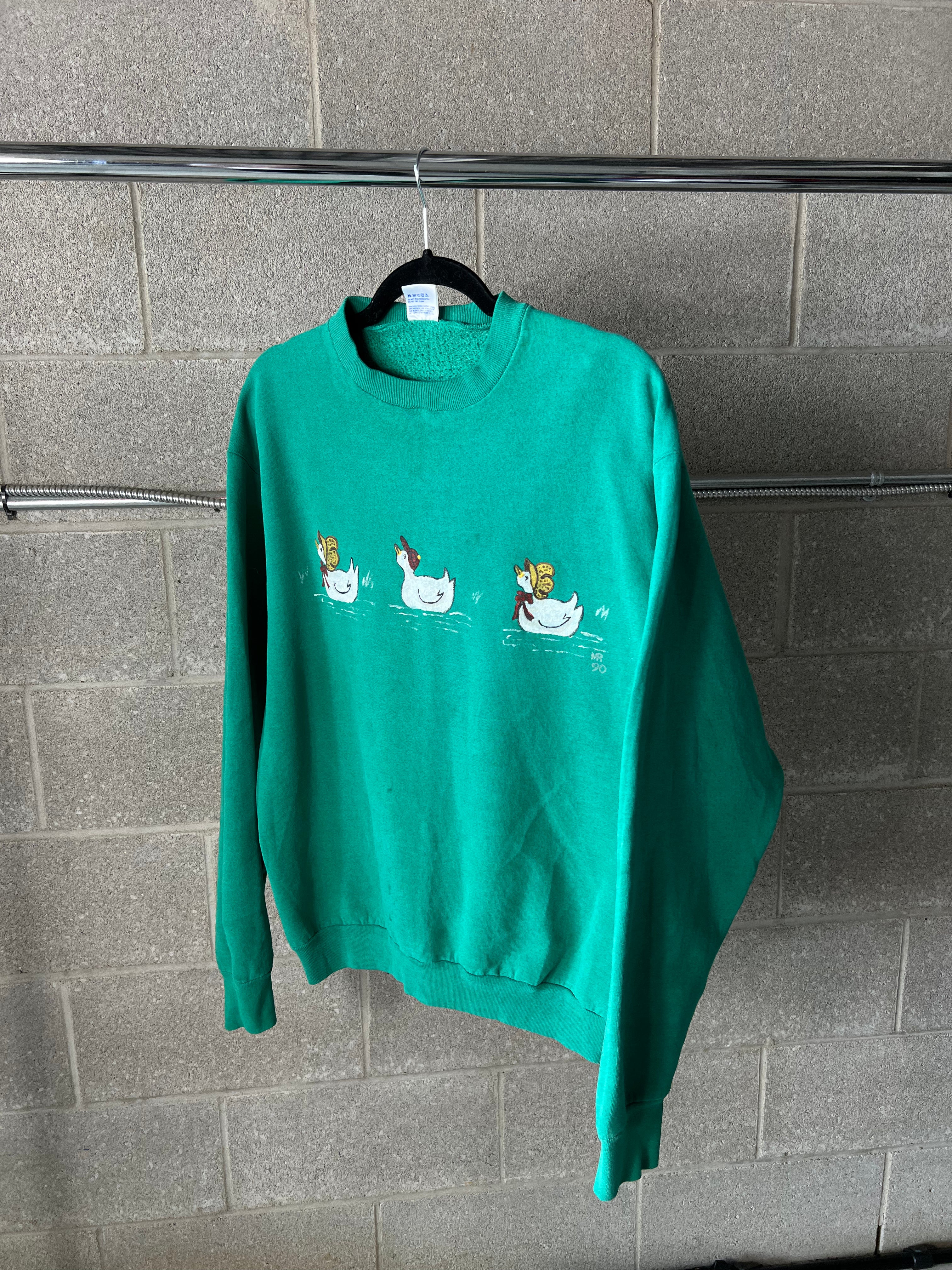 1990 HAND PAINTED DUCK CREWNECK - SIZE/L