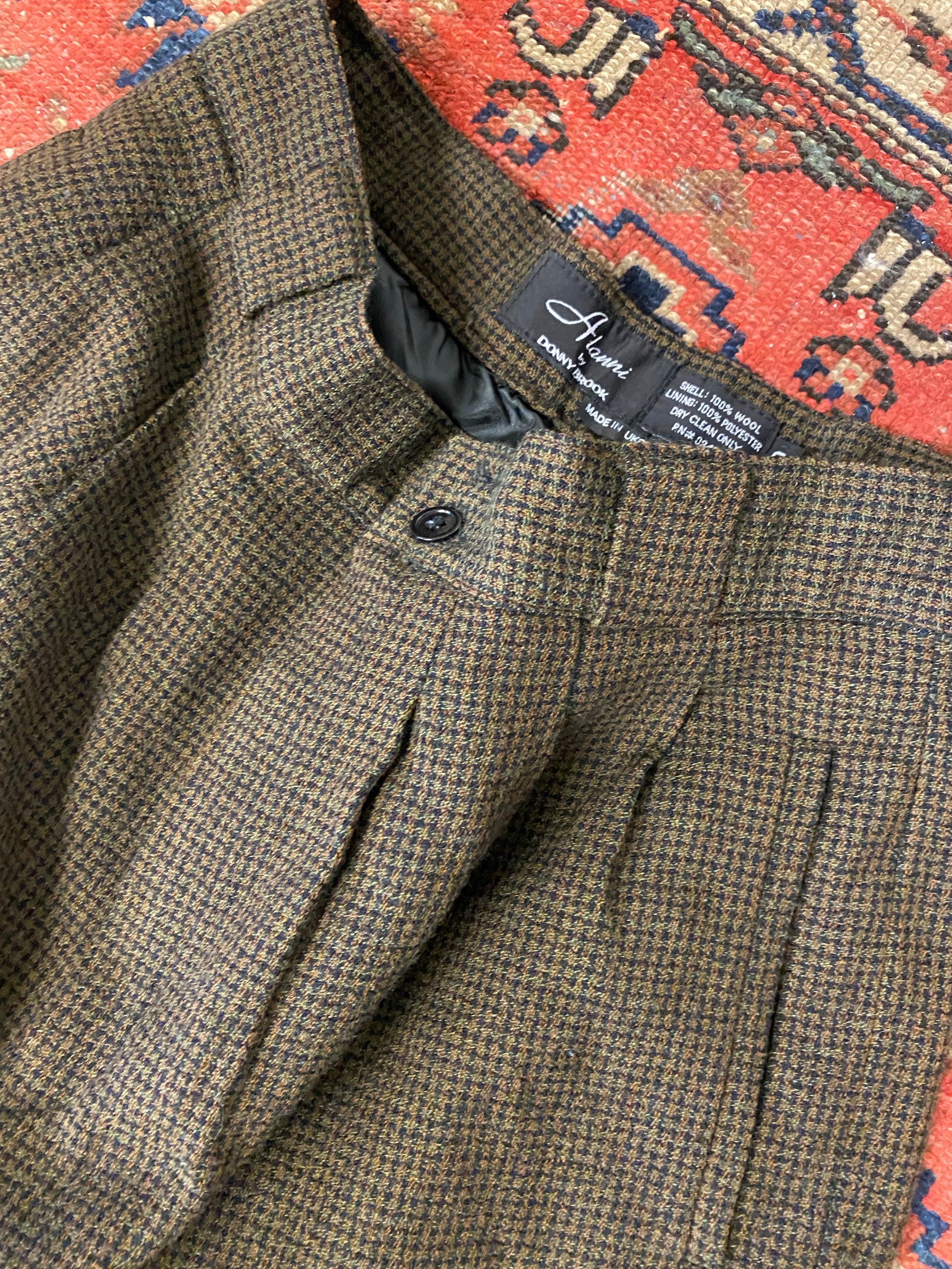 90s High Waisted Wool Trousers - 28inches