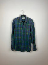 Load image into Gallery viewer, Vintage birch creek button up