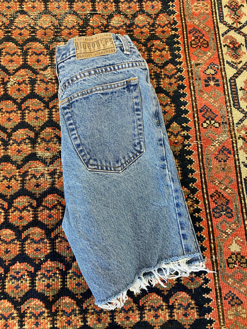 90s High Waisted Blue Notes Frayed Denim Shorts - 26in