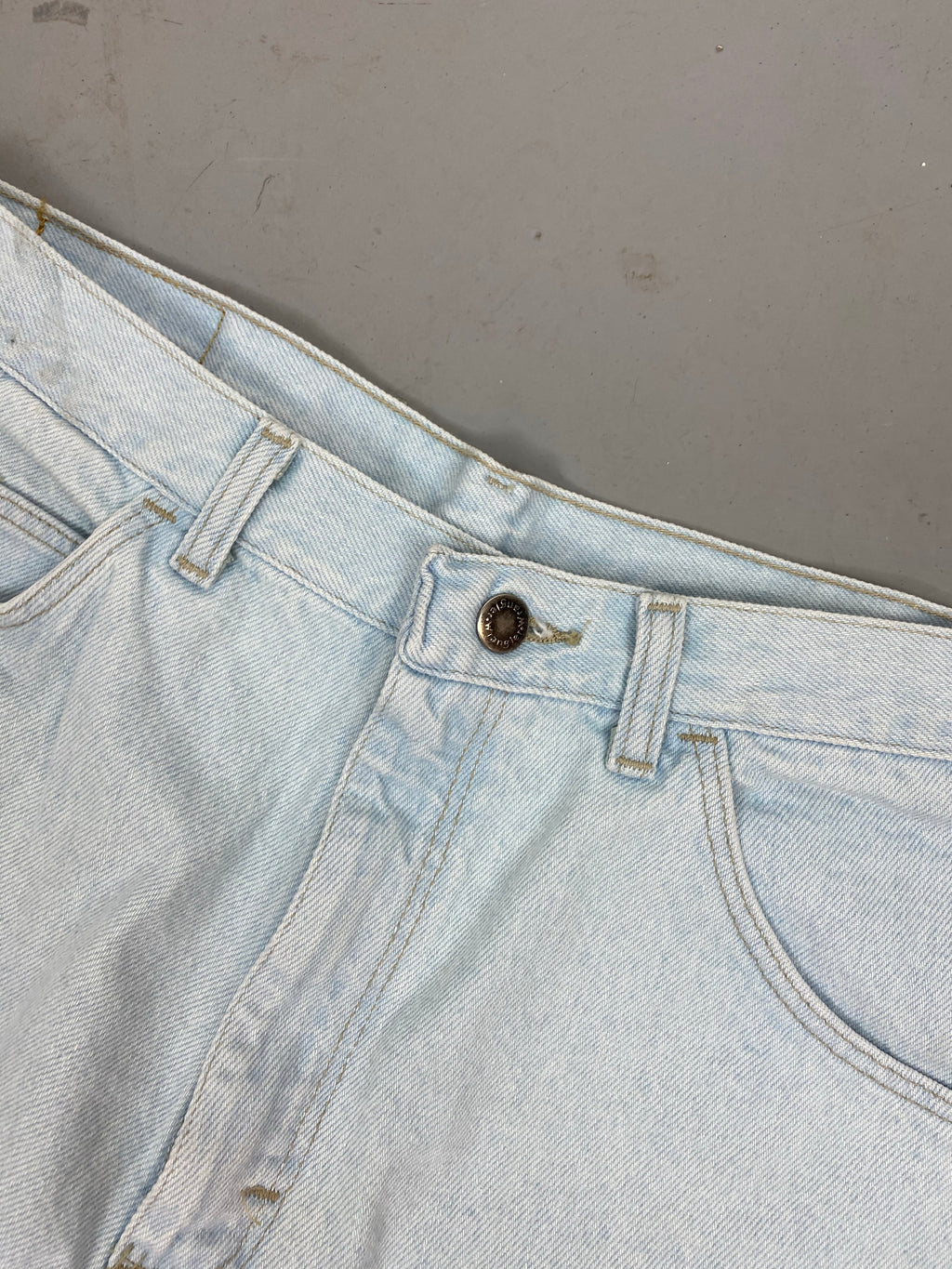 90s wrangler high waisted denim shorts